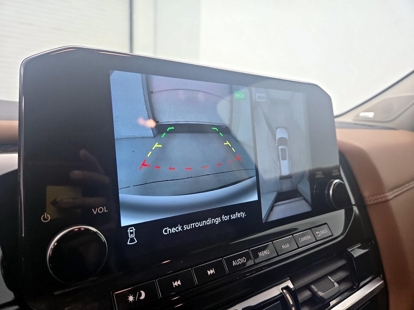 2023 Nissan Pathfinder Platinum - Photo 16