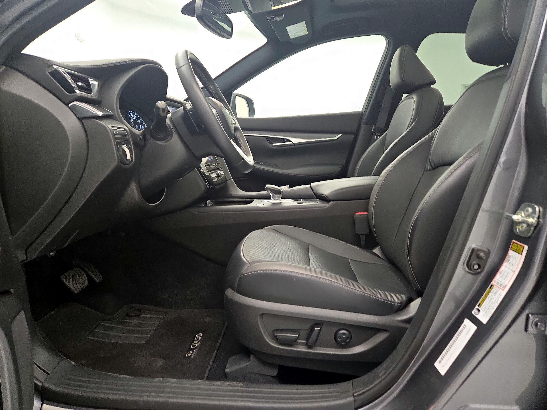 Thumbnail: 2022 INFINITI QX50 - 11