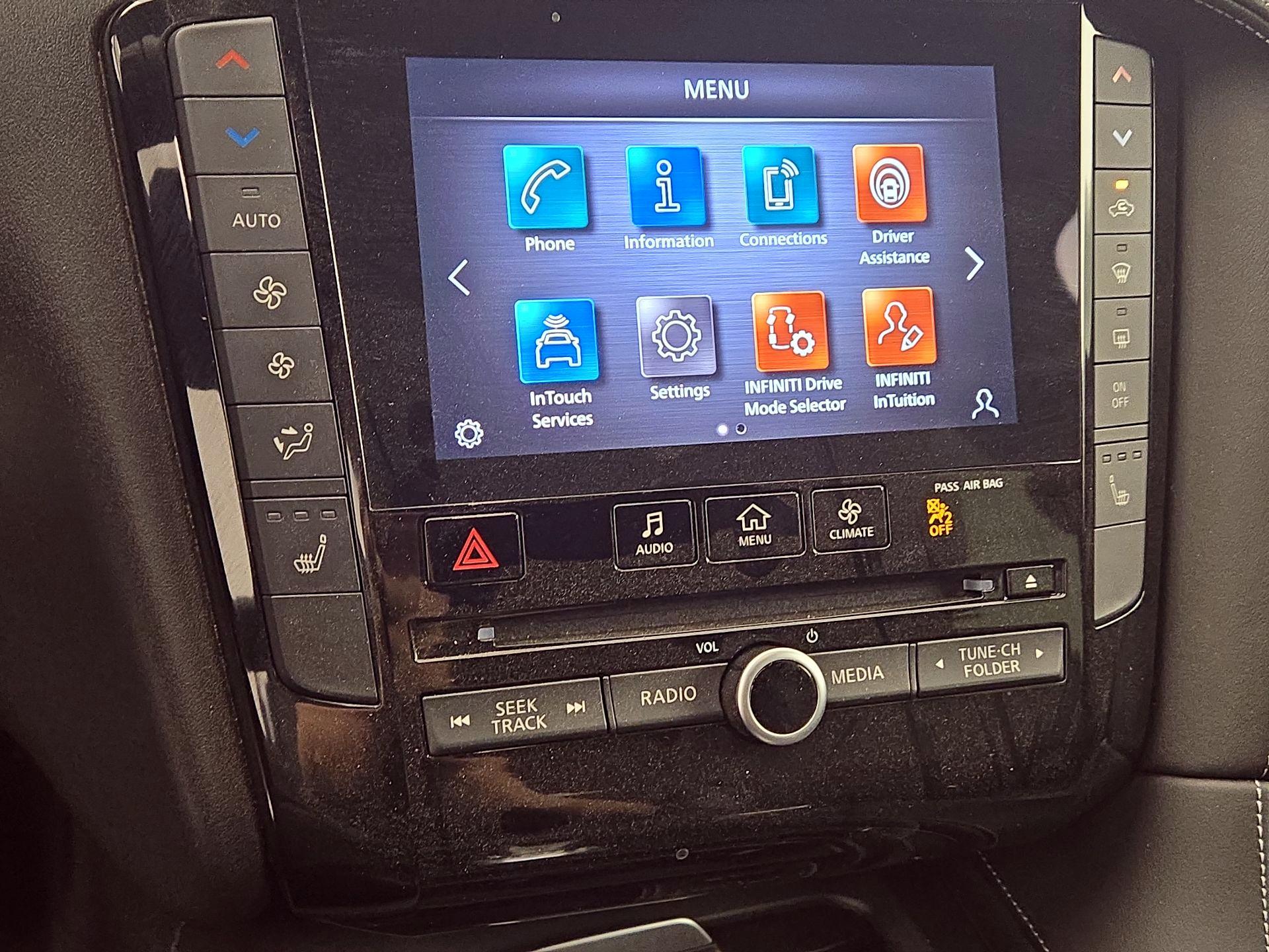 Thumbnail: 2022 INFINITI QX50 - 16