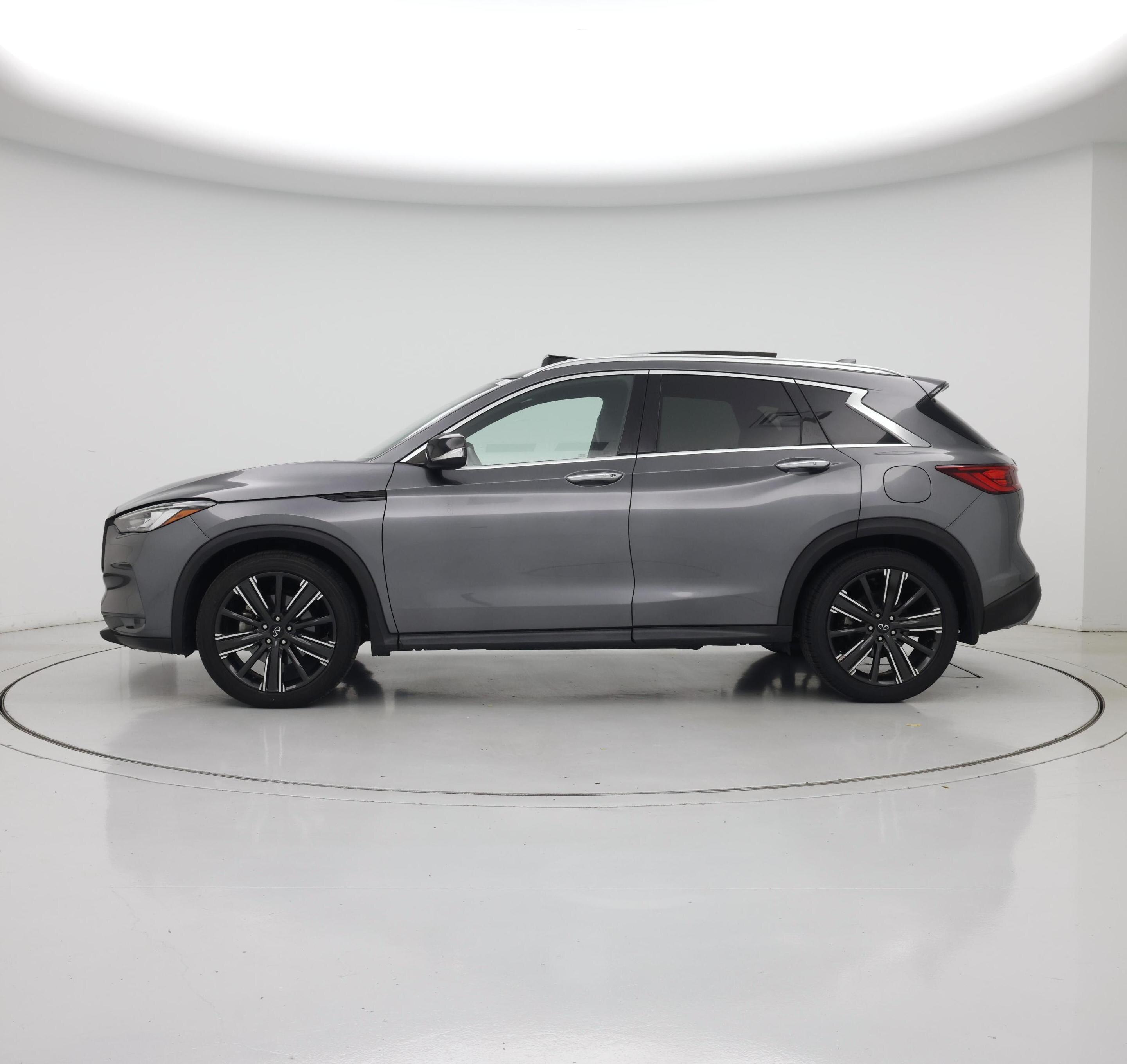 Thumbnail: 2022 INFINITI QX50 - 3
