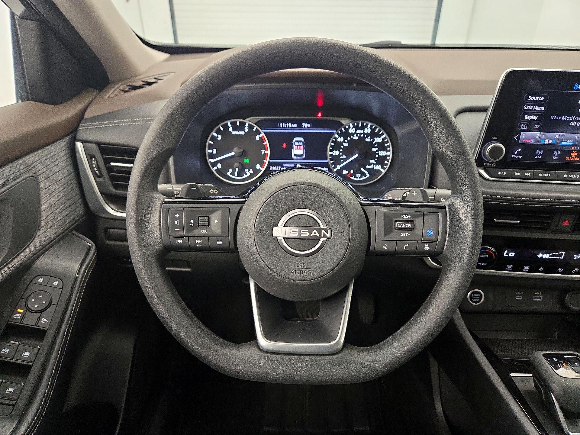 Thumbnail: 2023 Nissan Rogue - 10