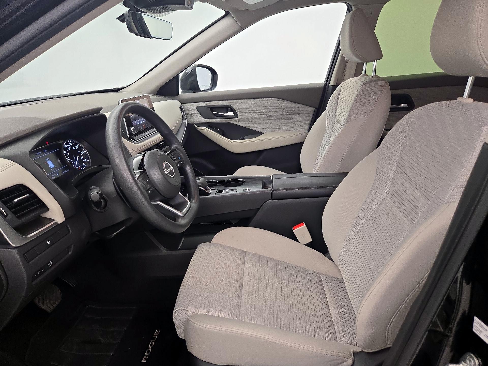 Thumbnail: 2023 Nissan Rogue - 11