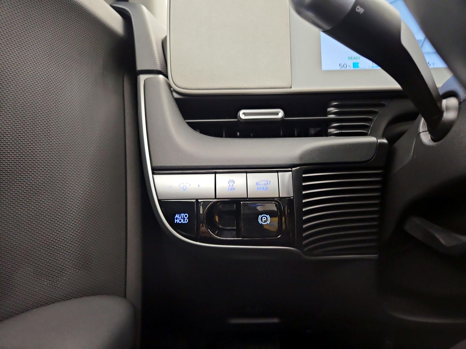 Thumbnail: 2024 Hyundai Ioniq 5 - 13