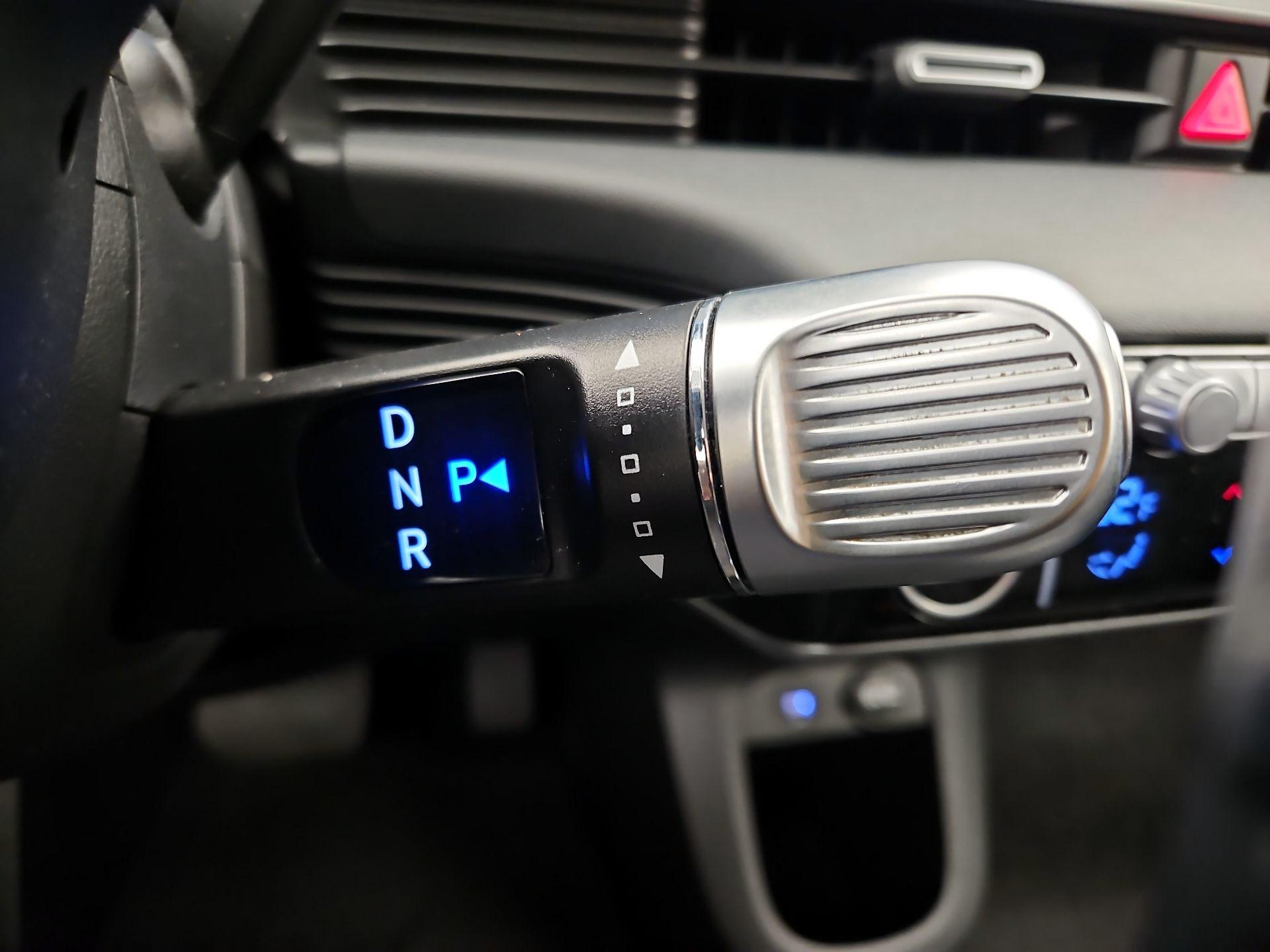 Thumbnail: 2024 Hyundai Ioniq 5 - 18