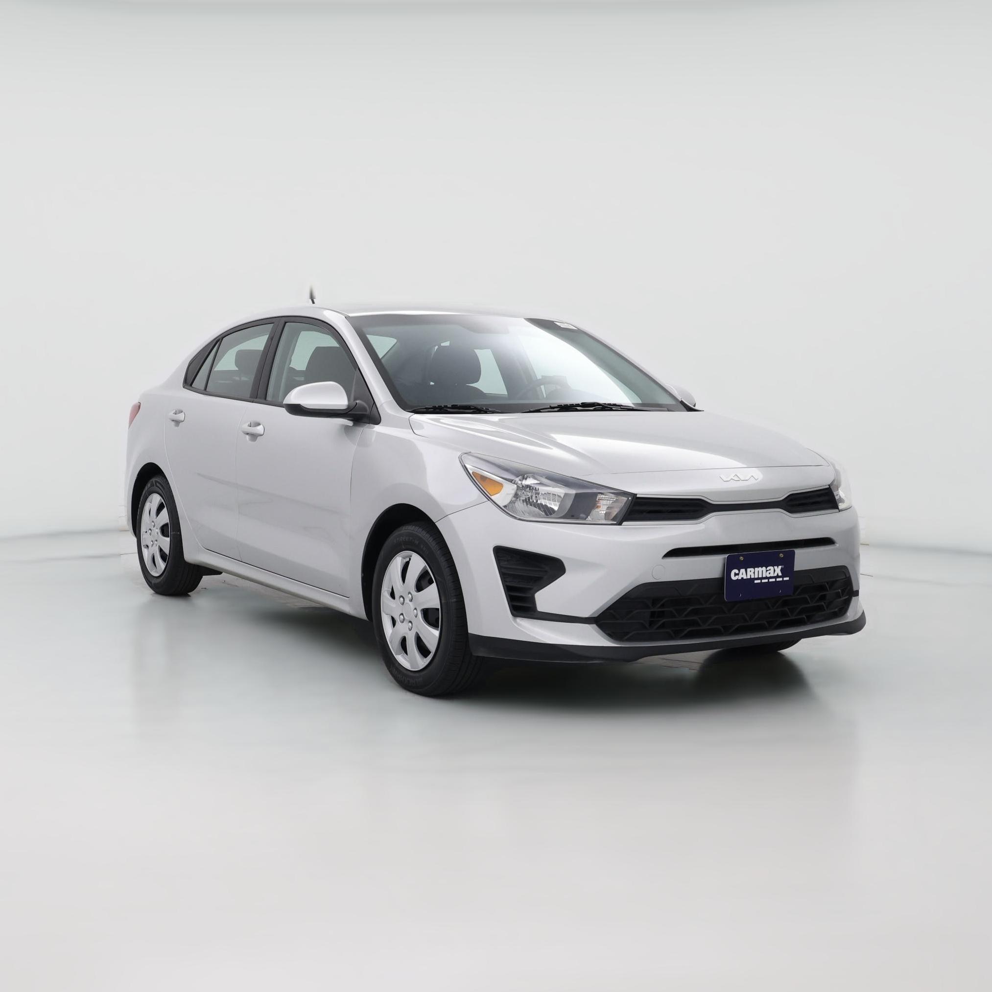 Thumbnail: 2022 Kia Rio - 1