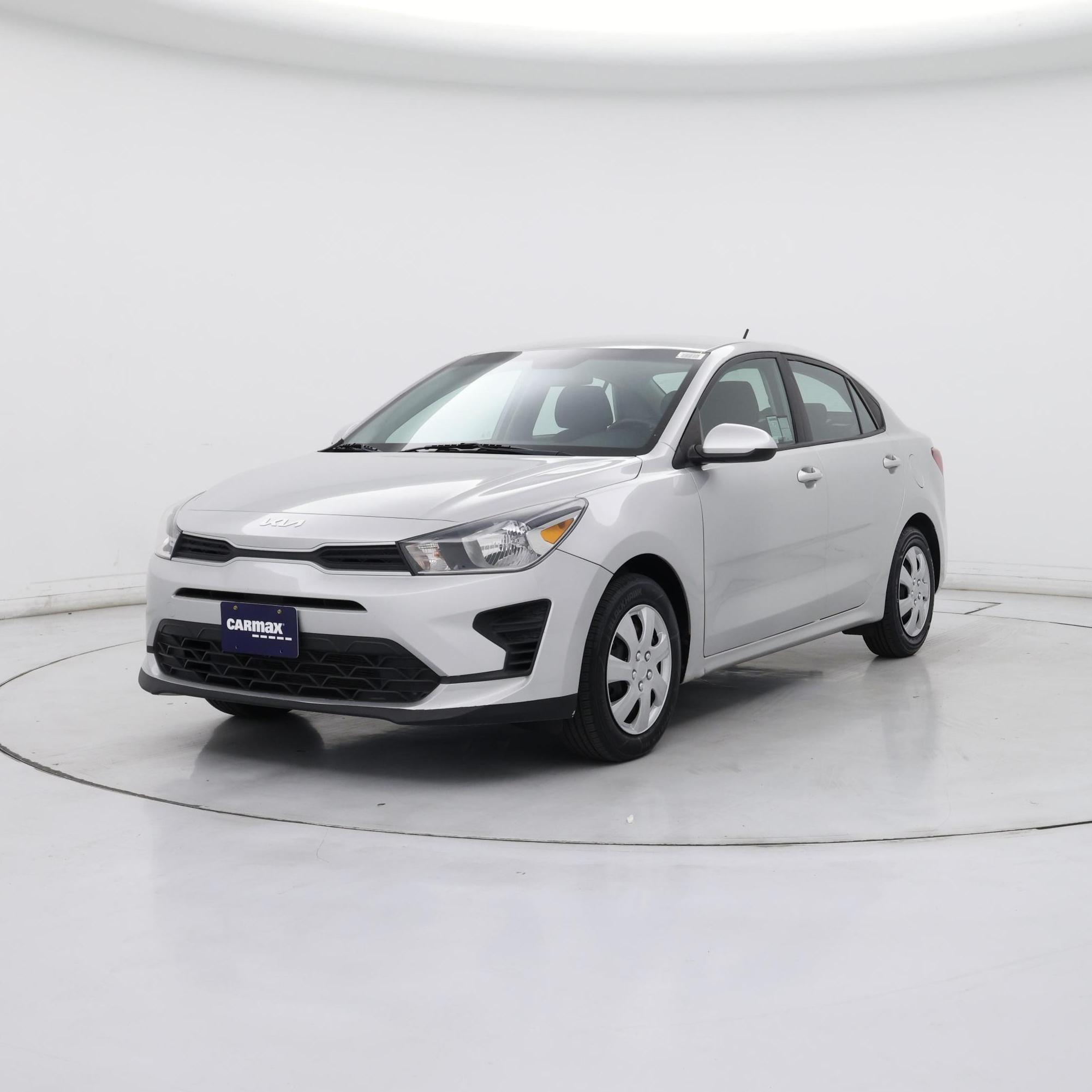 Thumbnail: 2022 Kia Rio - 4
