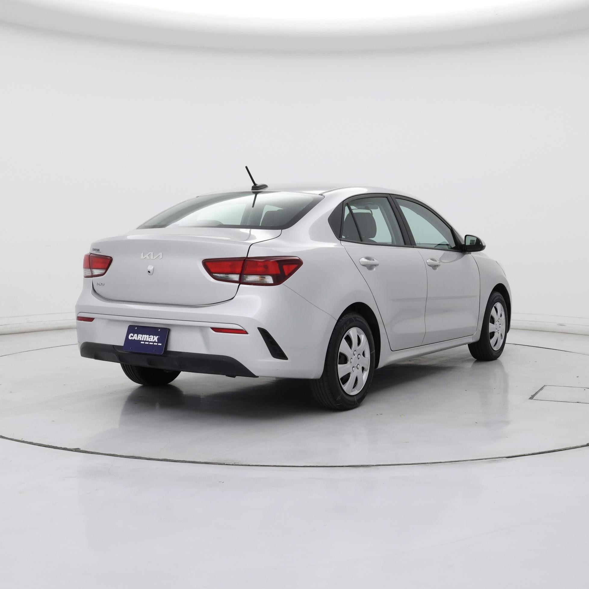 Thumbnail: 2022 Kia Rio - 8