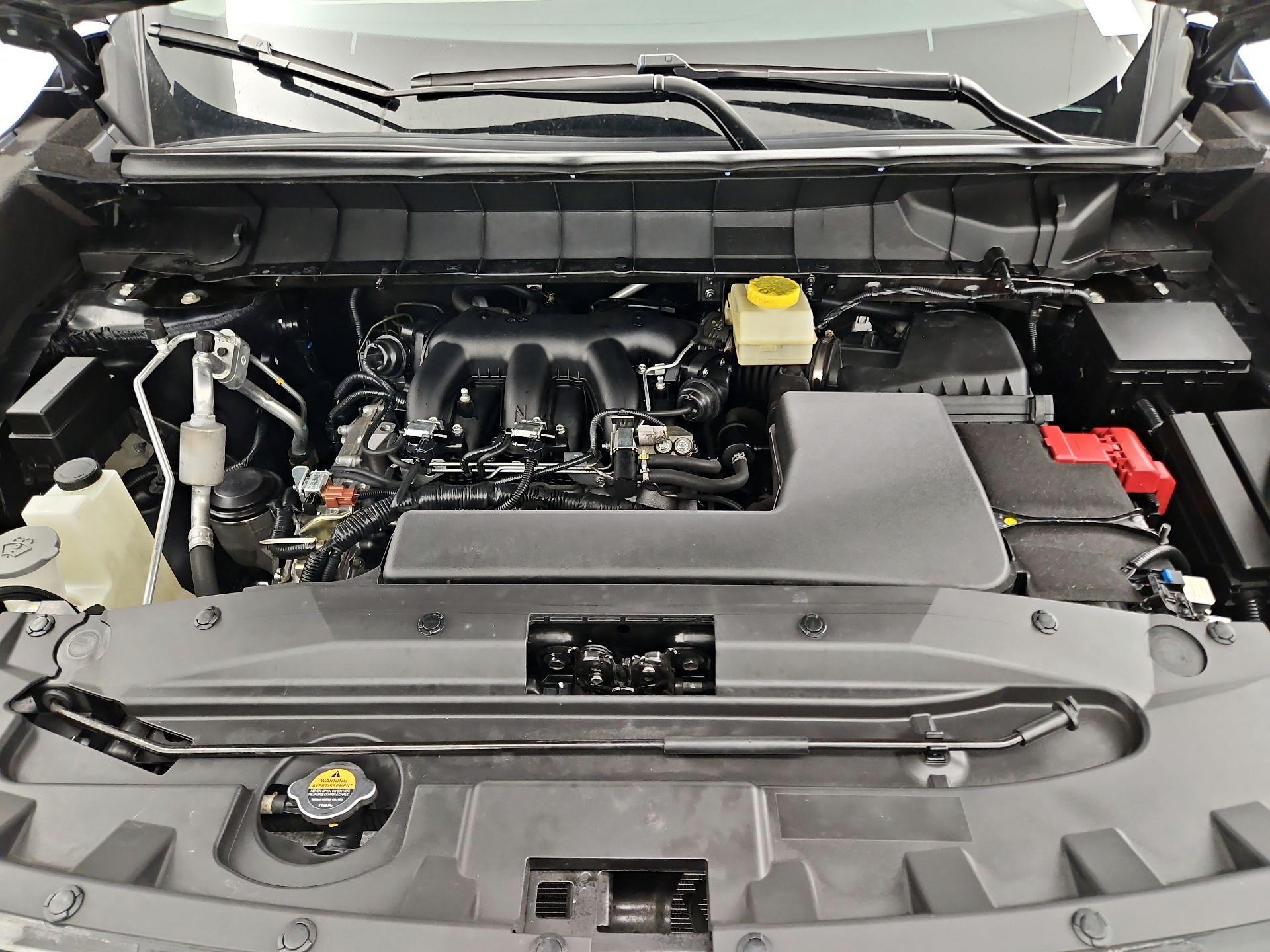 Thumbnail: 2023 Nissan Pathfinder - 19