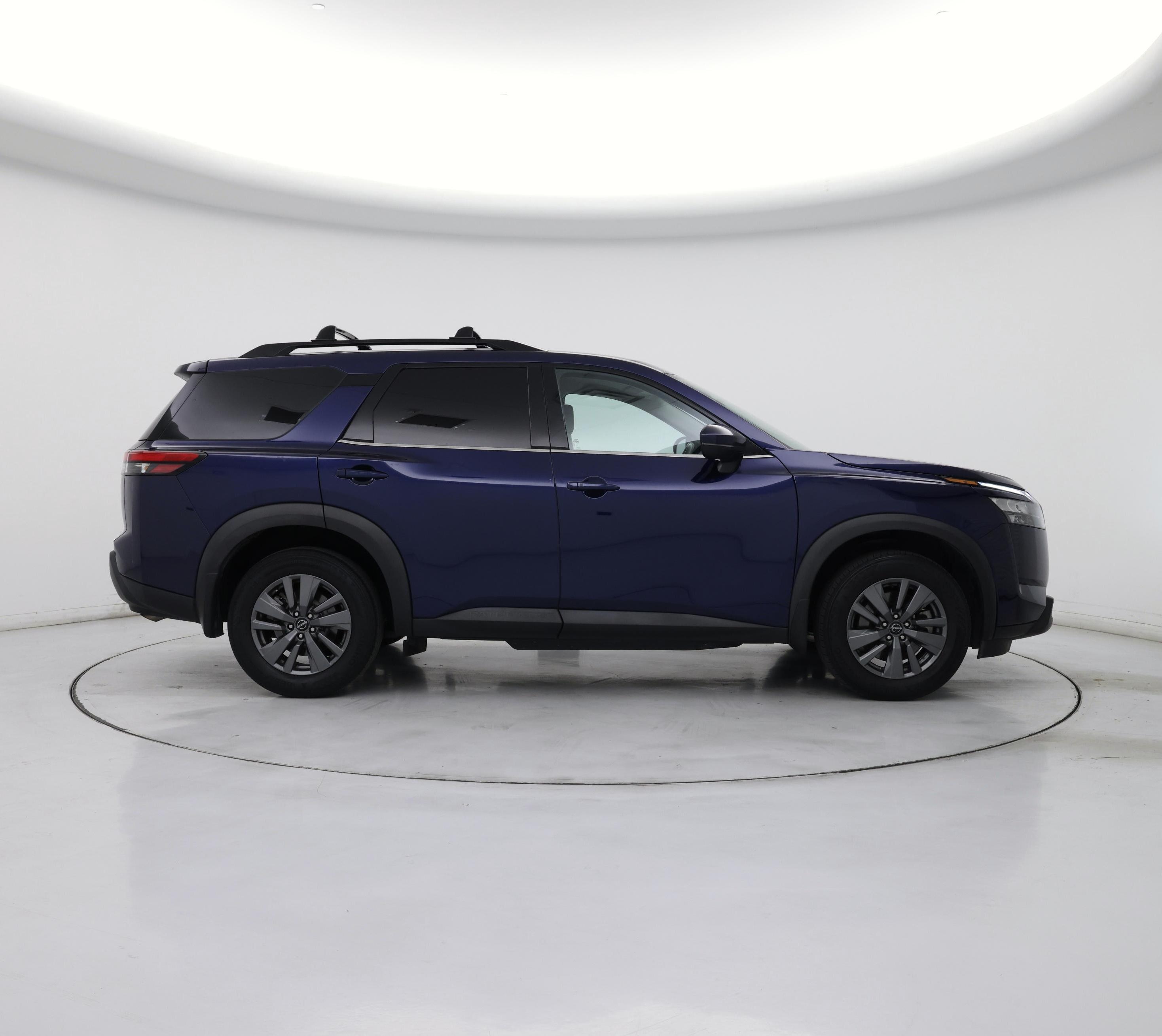 Thumbnail: 2023 Nissan Pathfinder - 7