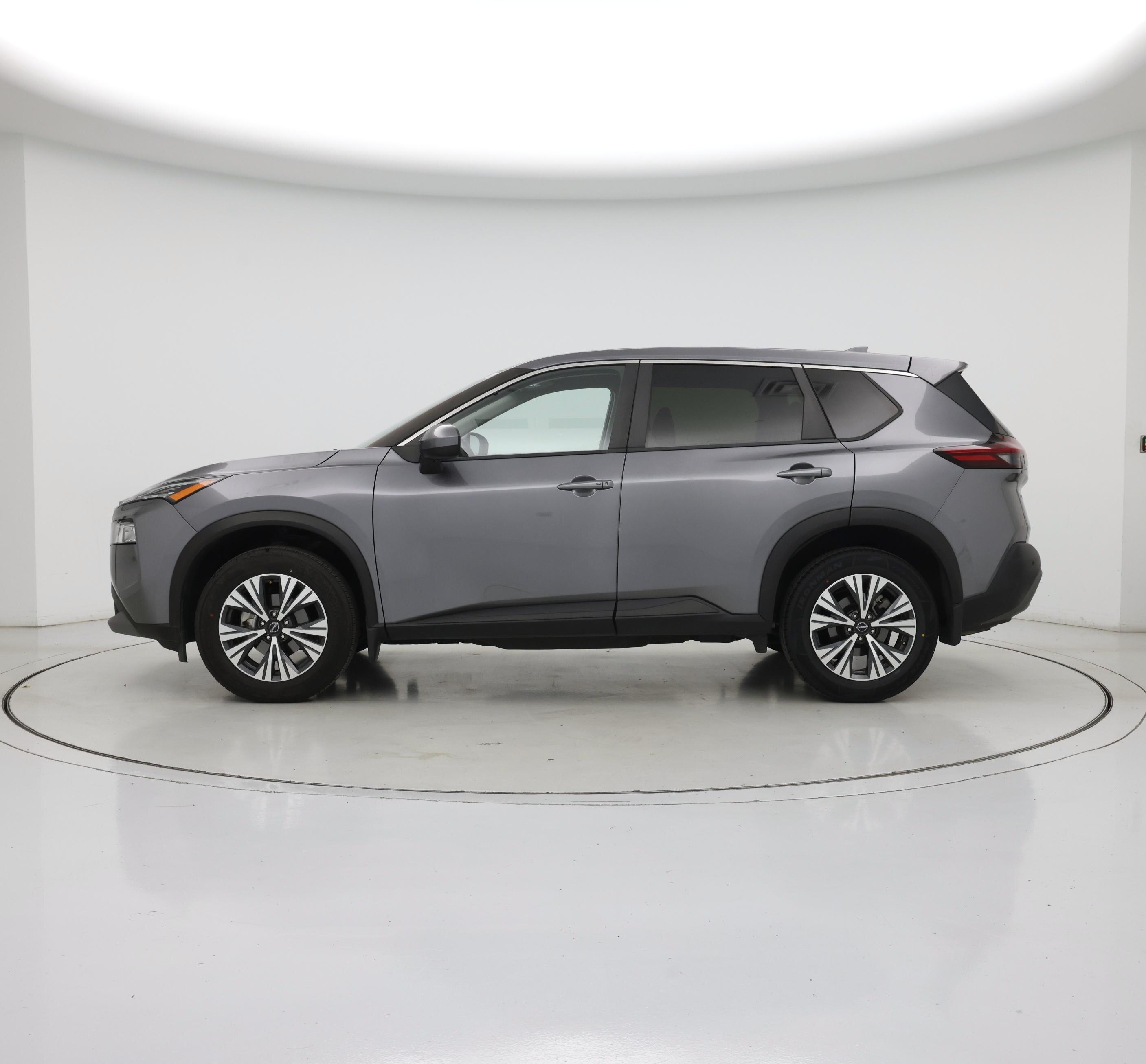 Thumbnail: 2023 Nissan Rogue - 3