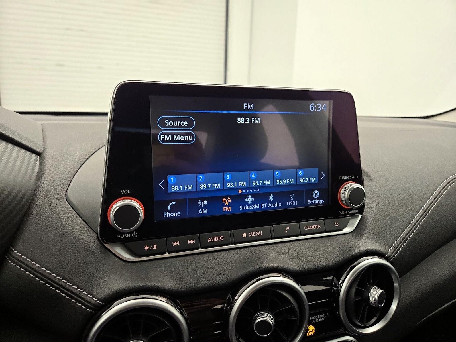 2024 Nissan Sentra SV - Photo 16