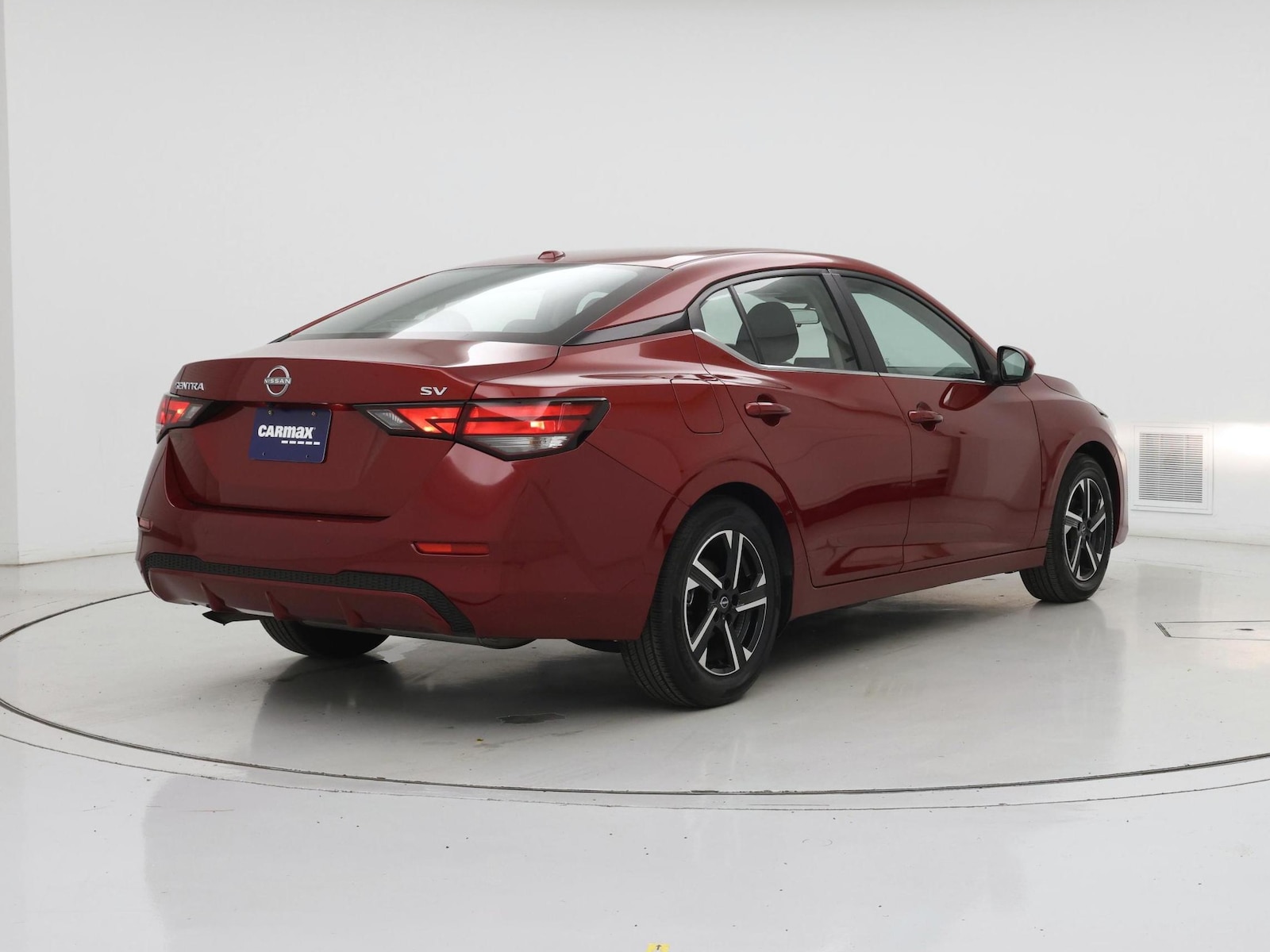 2024 Nissan Sentra SV - Photo 9