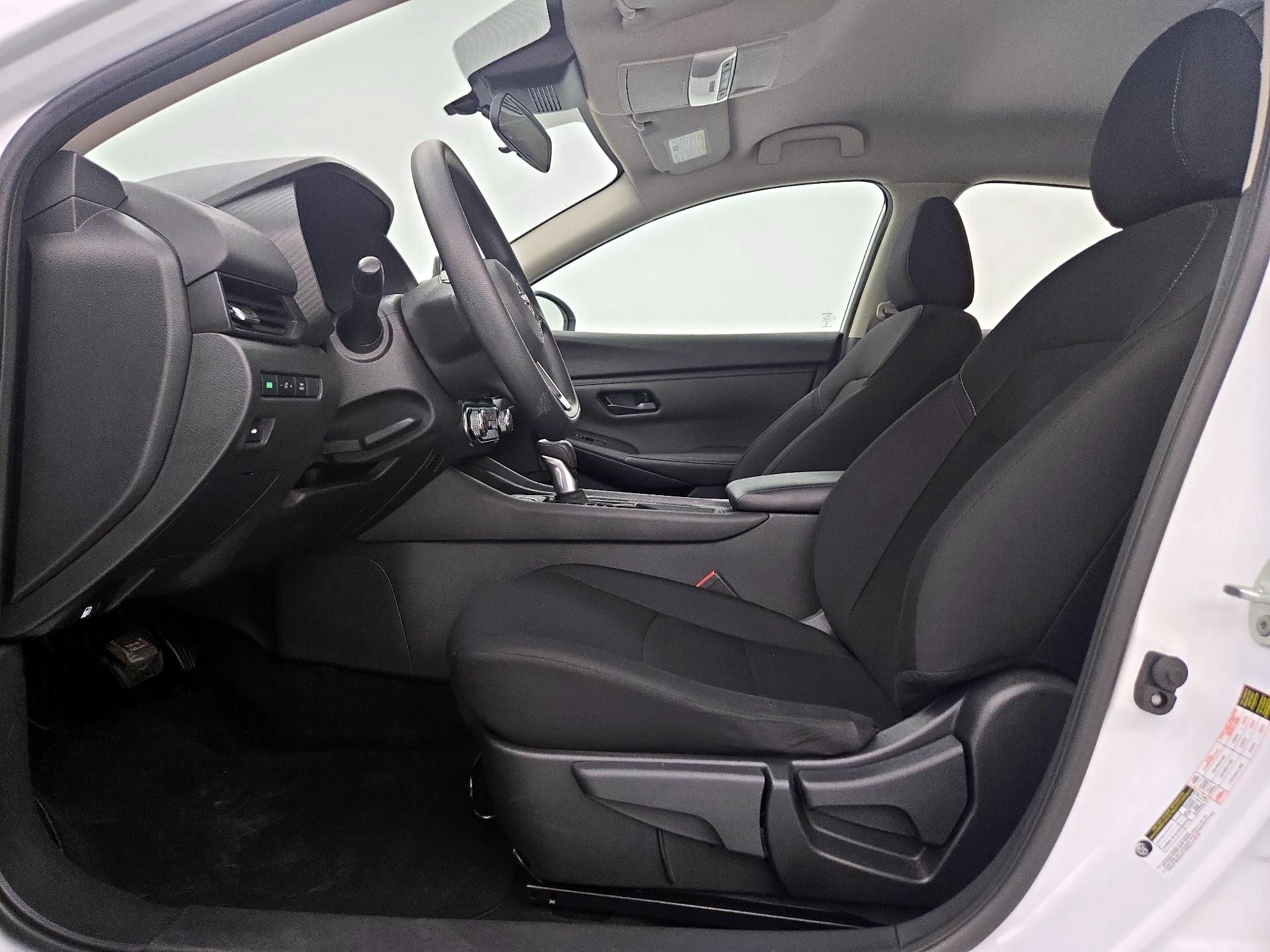Thumbnail: 2025 Nissan Sentra - 11