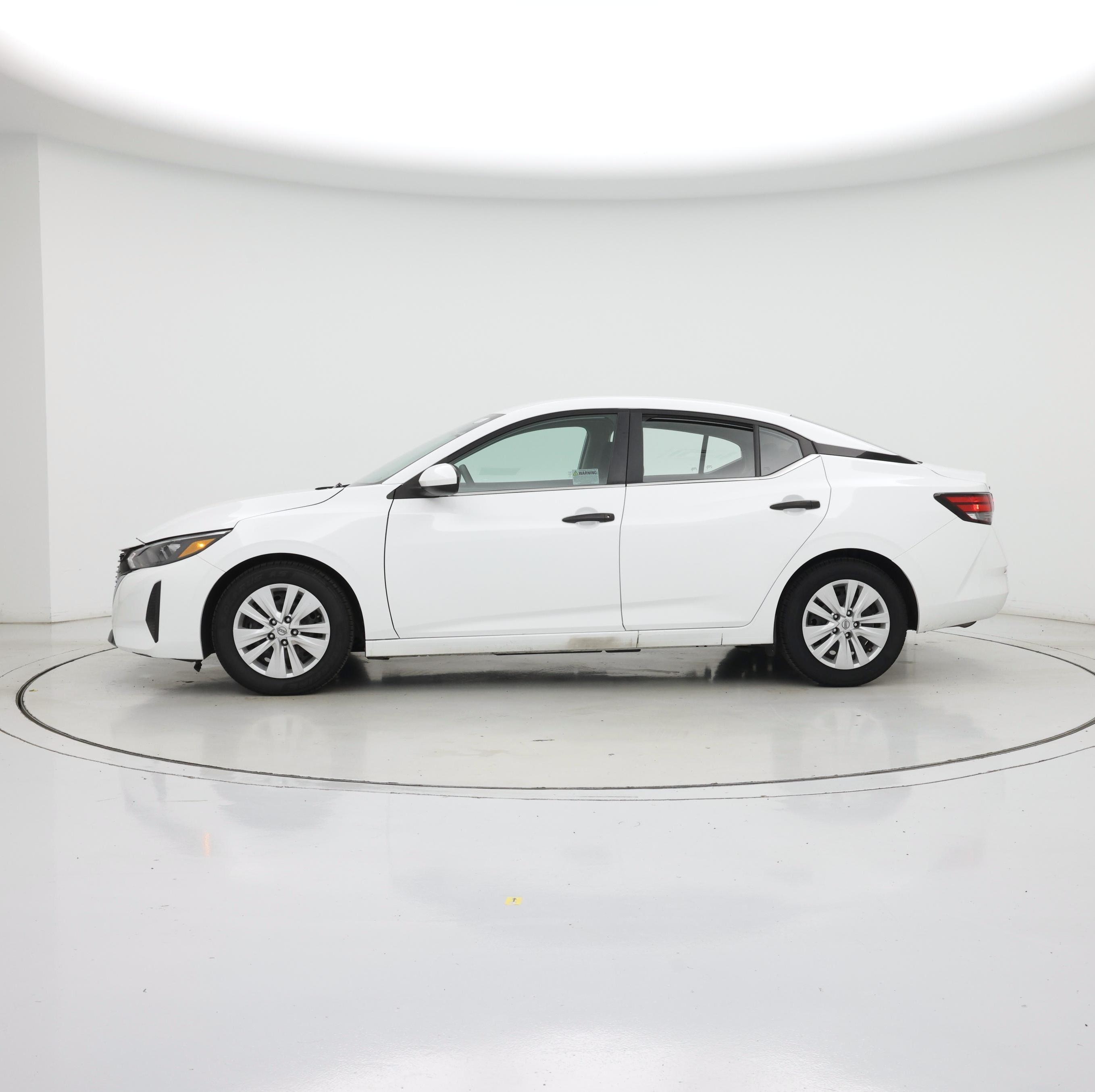 Thumbnail: 2025 Nissan Sentra - 3