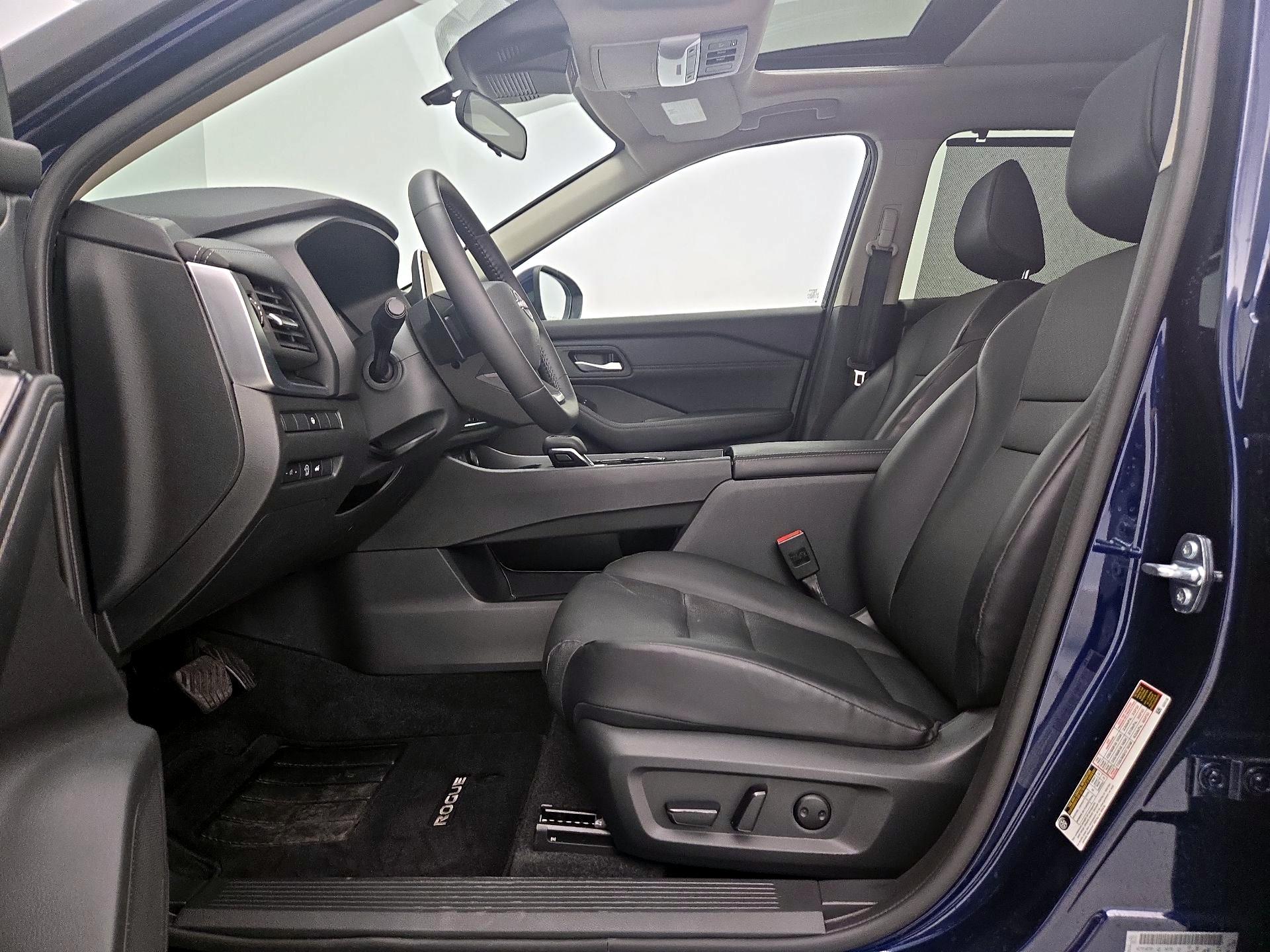 Thumbnail: 2025 Nissan Rogue - 9