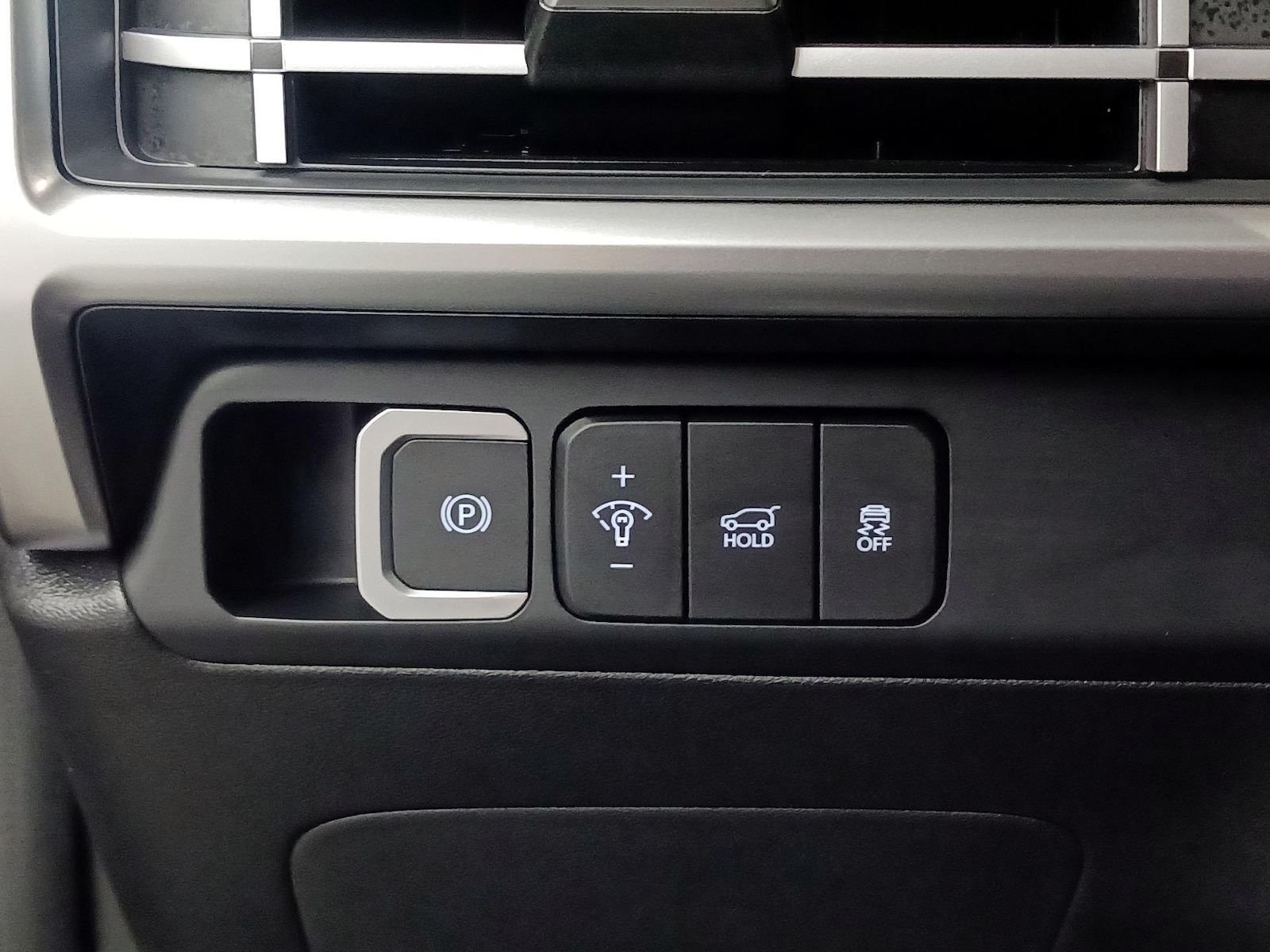 2025 Hyundai Santa Fe SEL - Photo 12