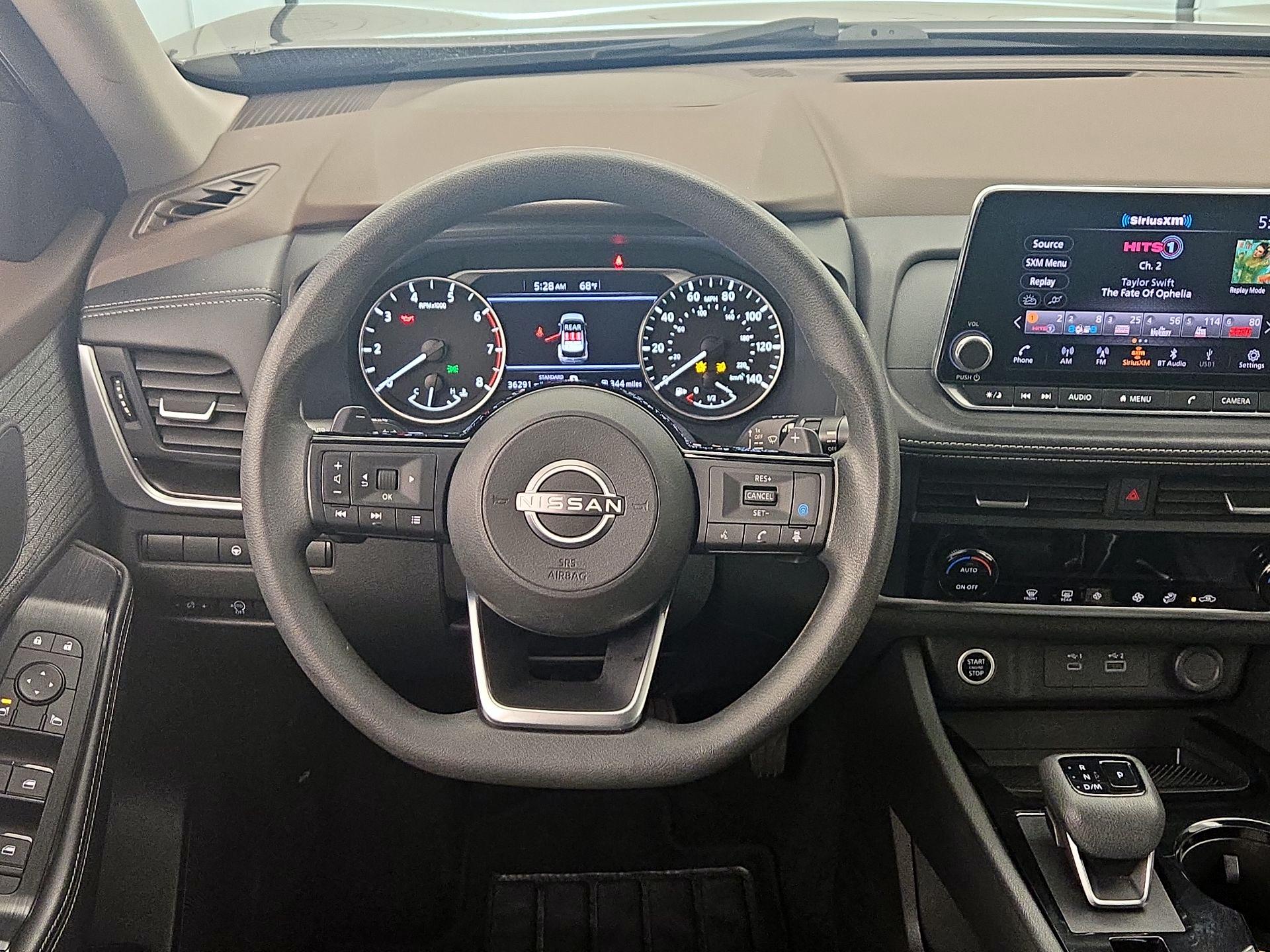 Thumbnail: 2023 Nissan Rogue - 10