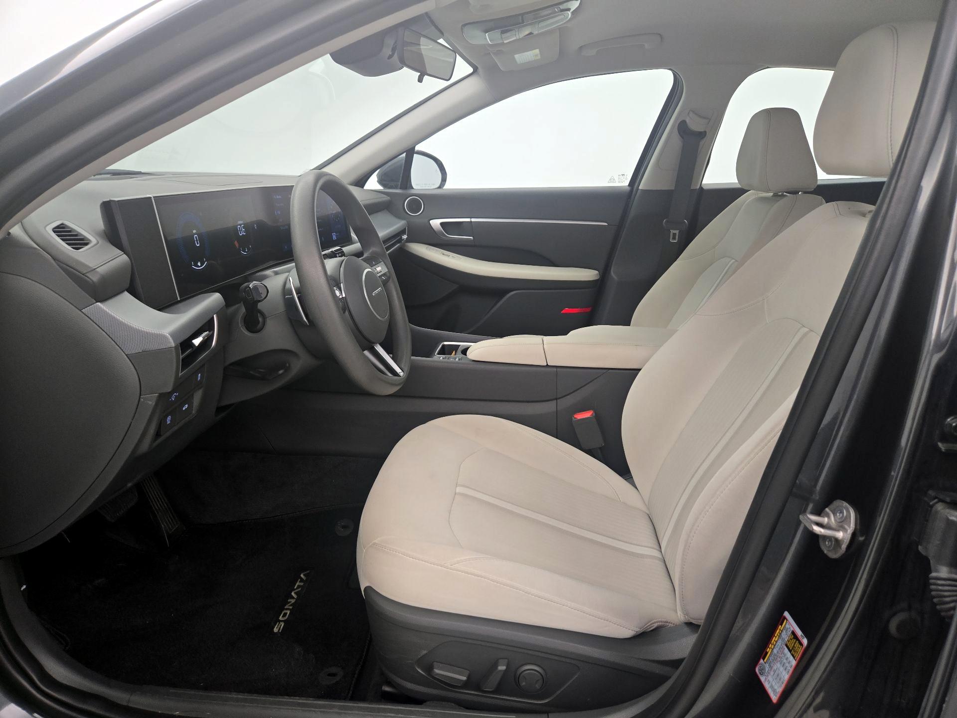 Thumbnail: 2024 Hyundai Sonata - 11