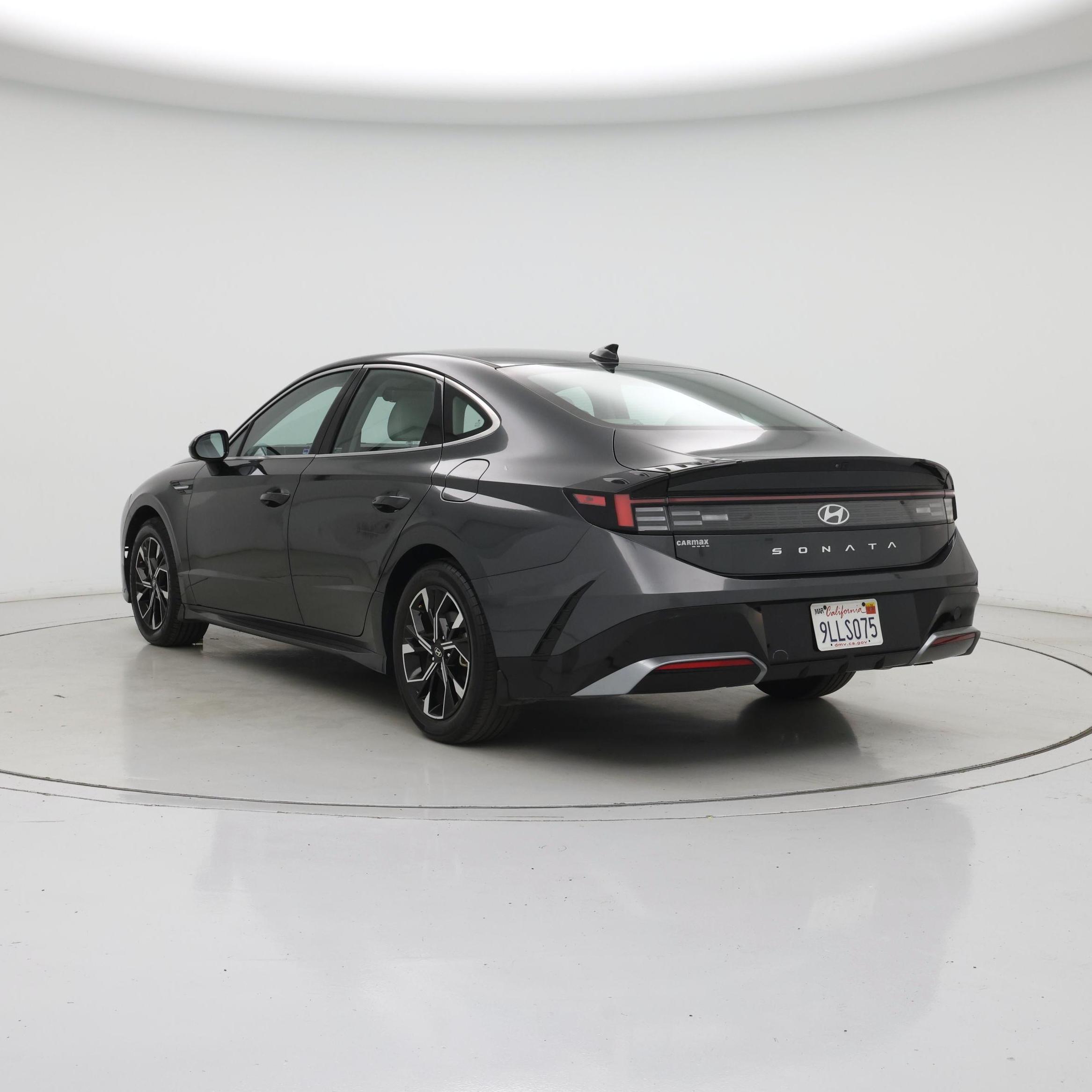 Thumbnail: 2024 Hyundai Sonata - 2