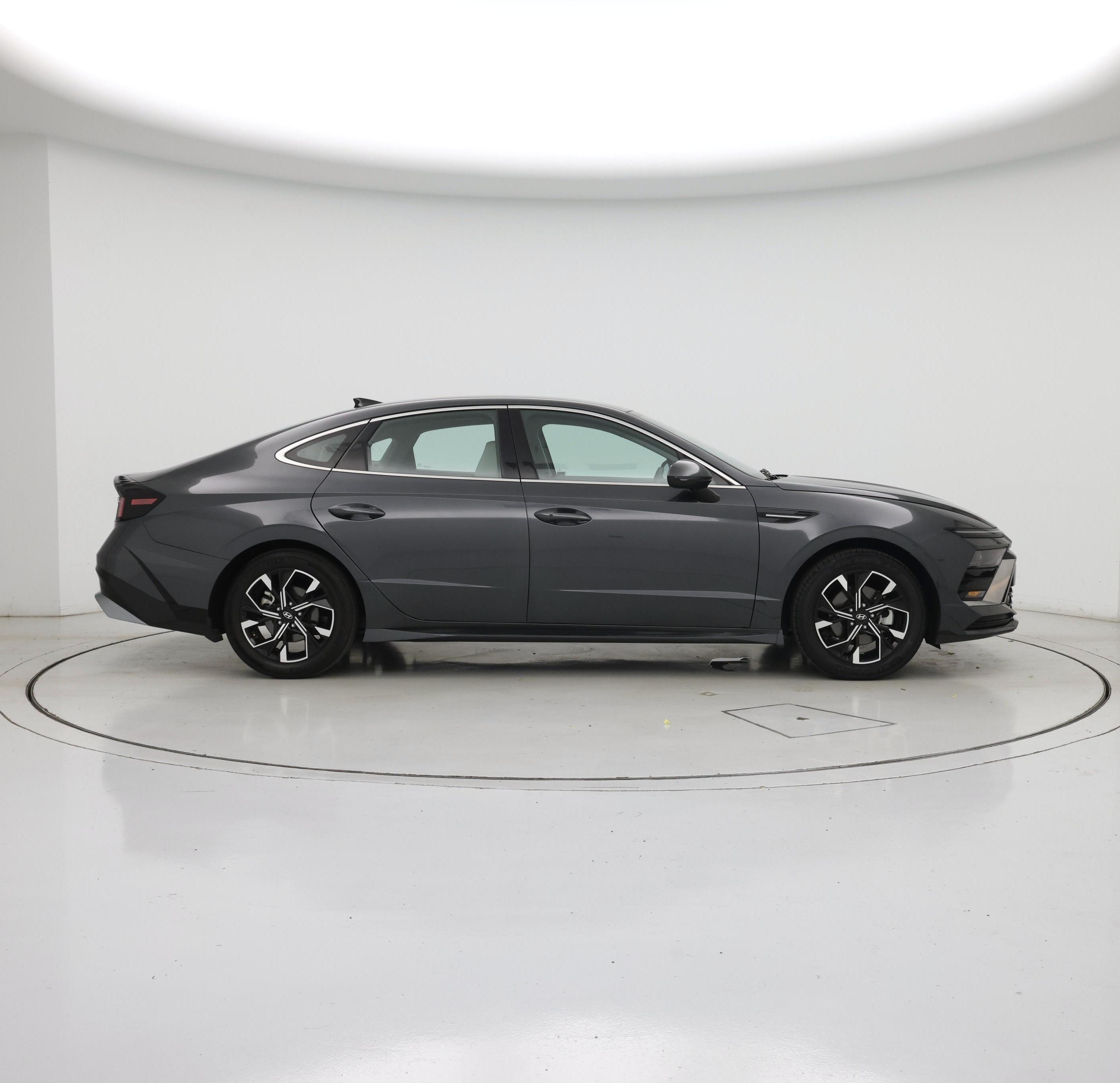 Thumbnail: 2024 Hyundai Sonata - 7