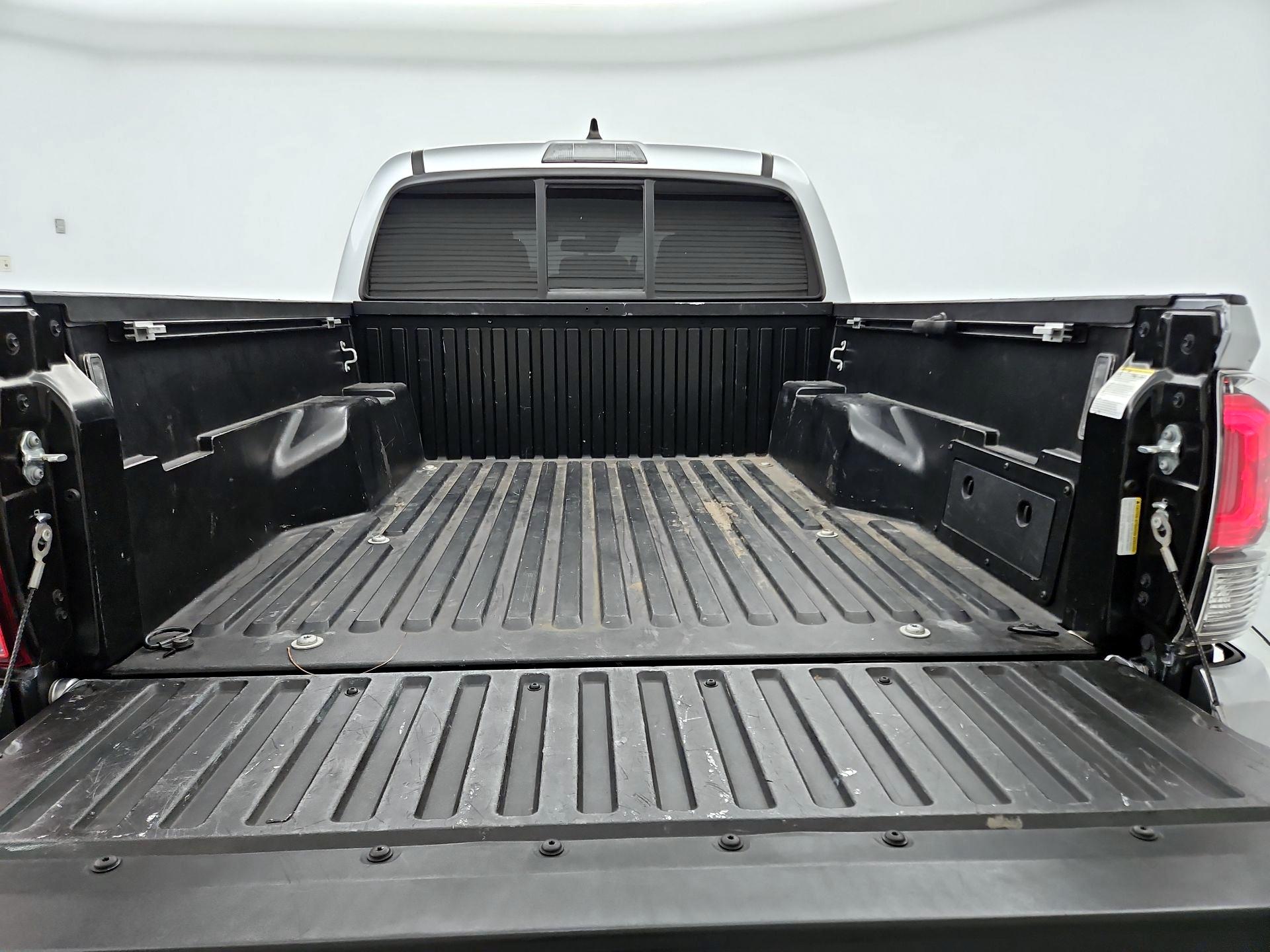 Thumbnail: 2023 Toyota Tacoma - 20