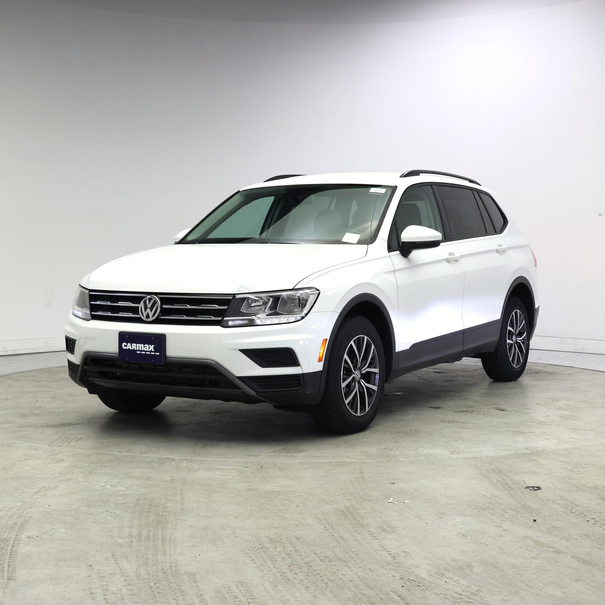 Thumbnail: 2021 Volkswagen Tiguan - 4