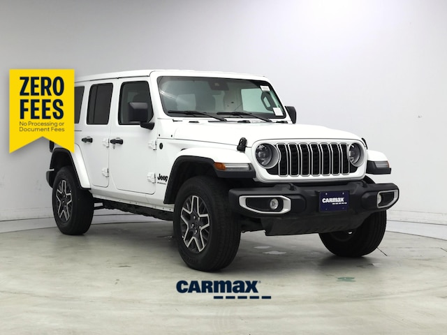 White 2025 Jeep Wrangler Sahara 4-Door 4WD SUV / Crossover Four-Wheel Drive Automatic