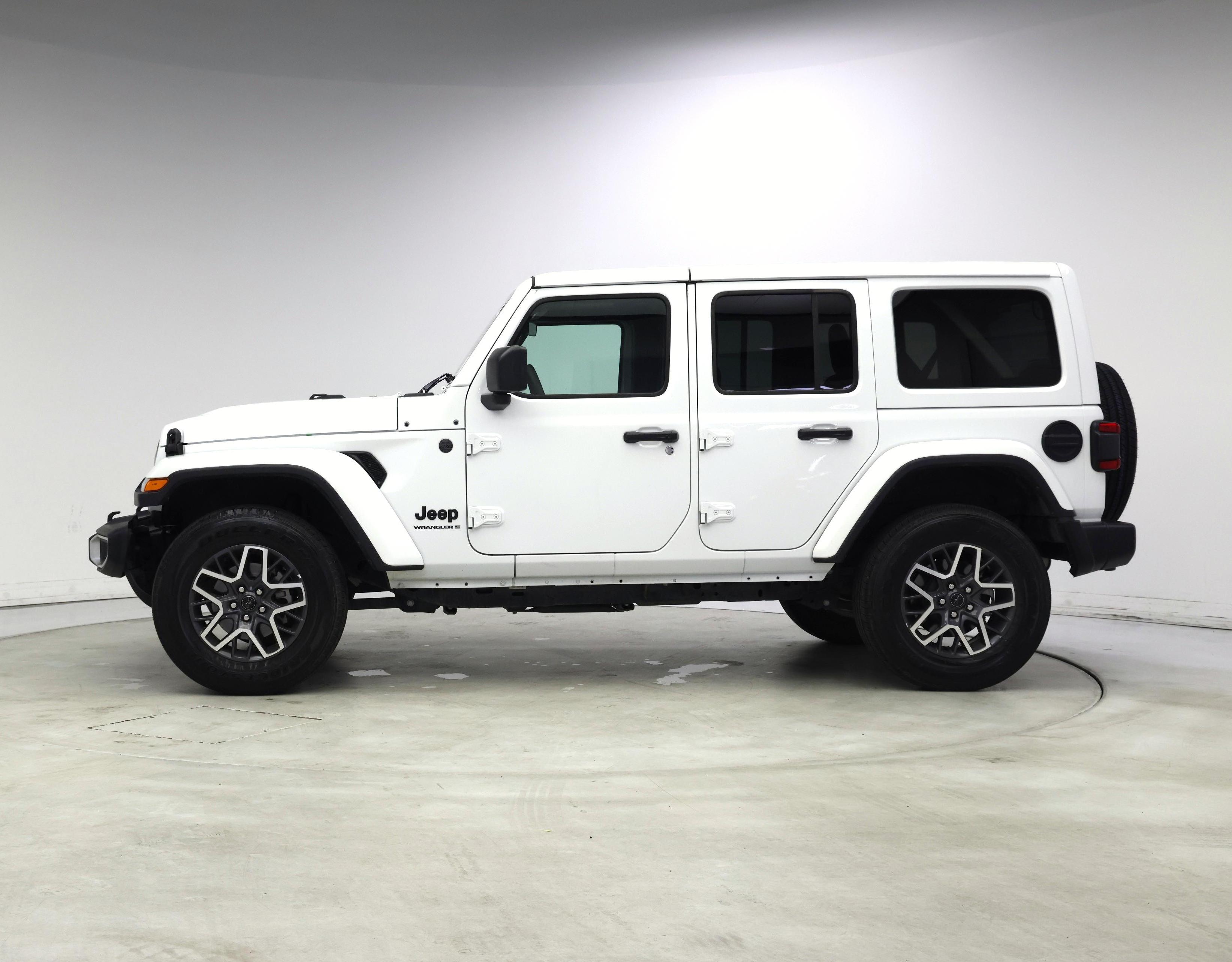 Thumbnail: 2025 Jeep Wrangler - 3