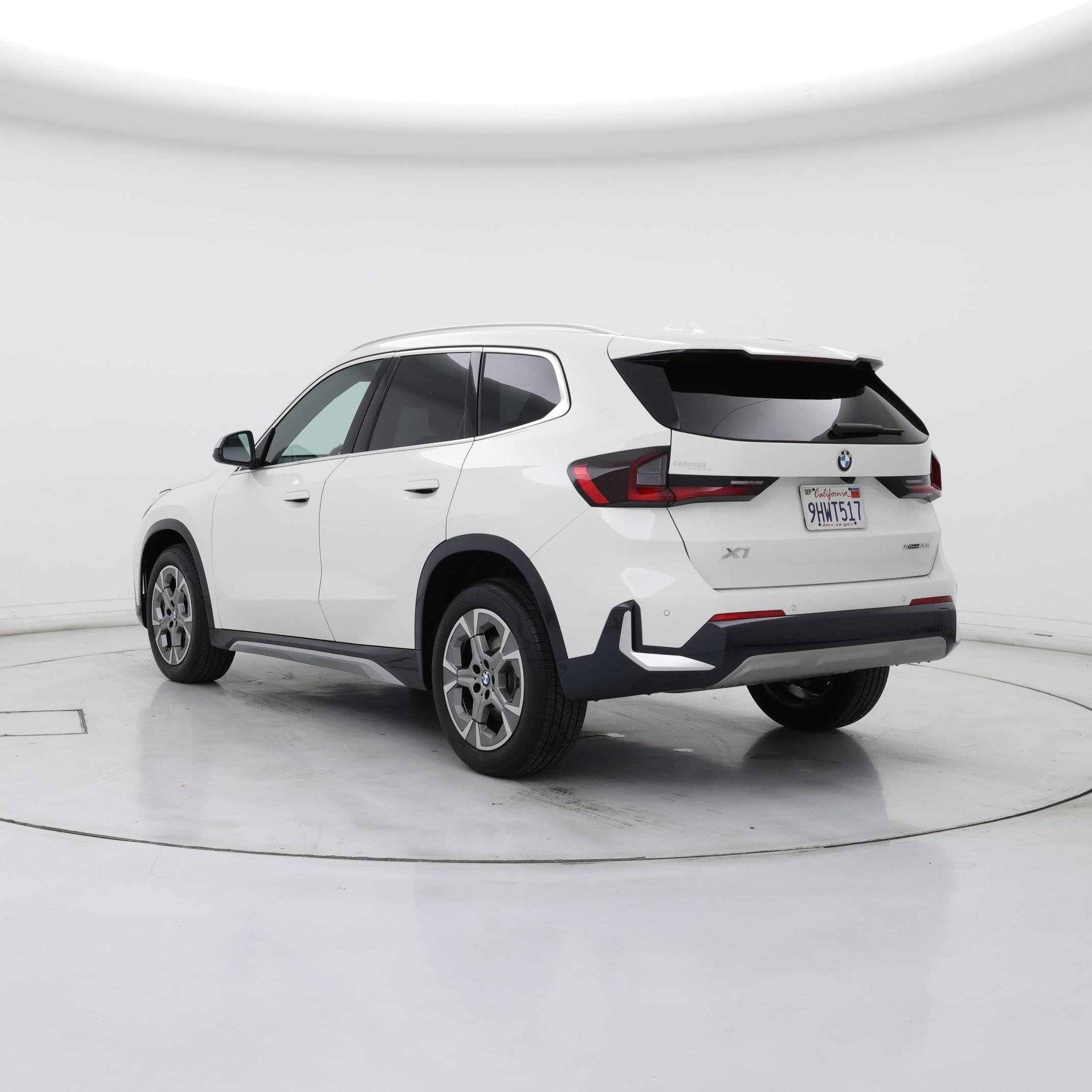 Thumbnail: 2023 BMW X1 - 2