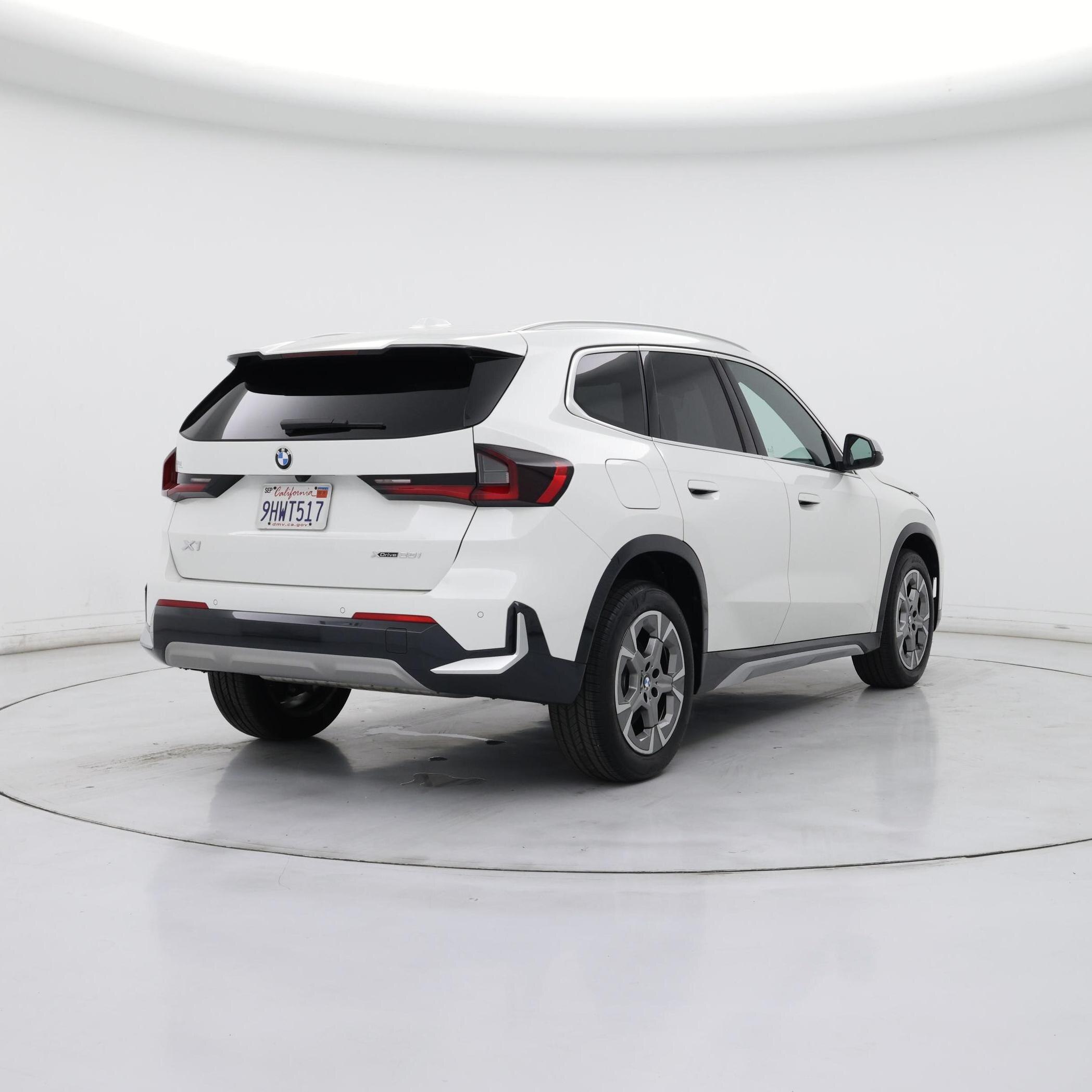 Thumbnail: 2023 BMW X1 - 8