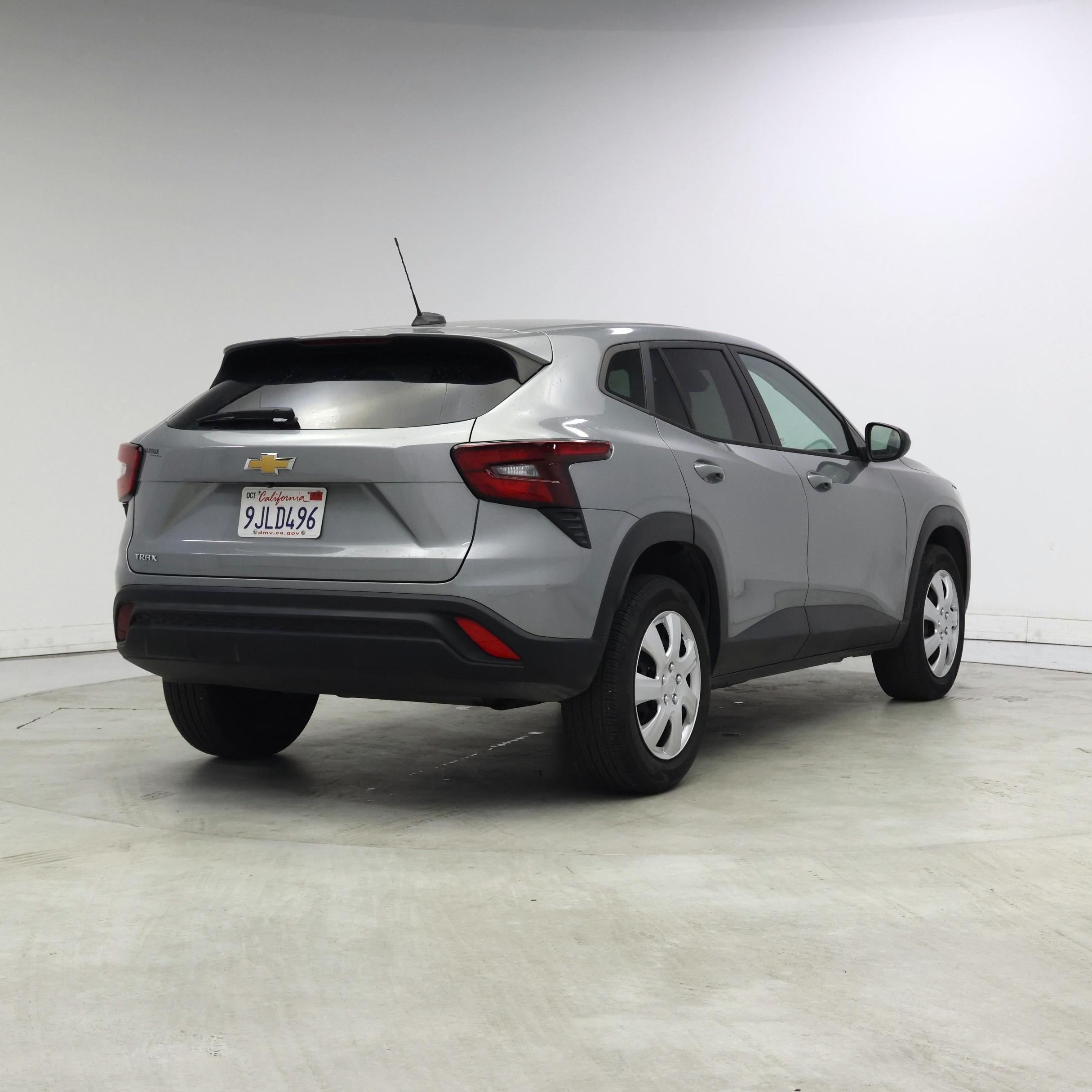 Thumbnail: 2024 Chevrolet Trax - 8