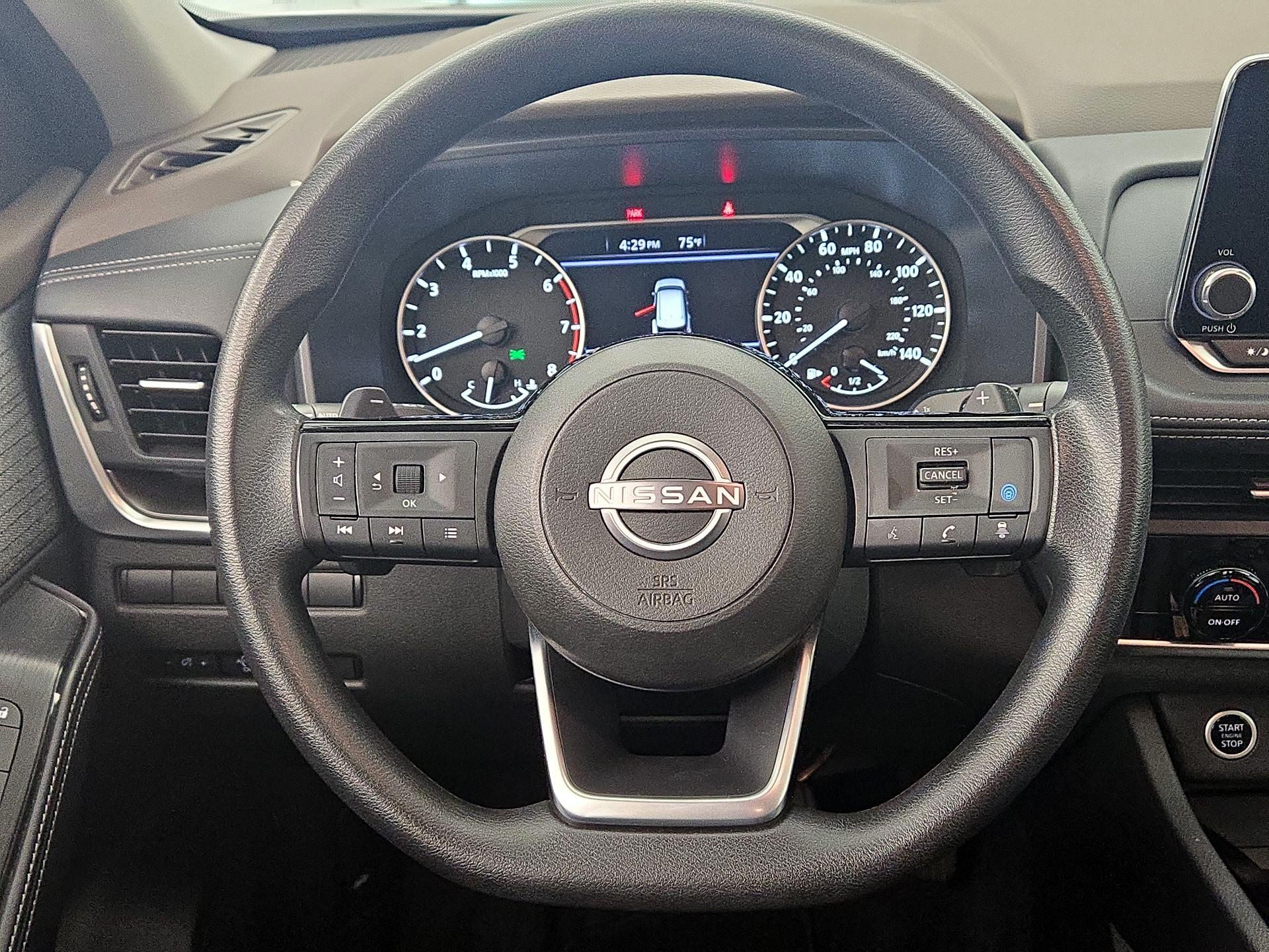 Thumbnail: 2023 Nissan Rogue - 10