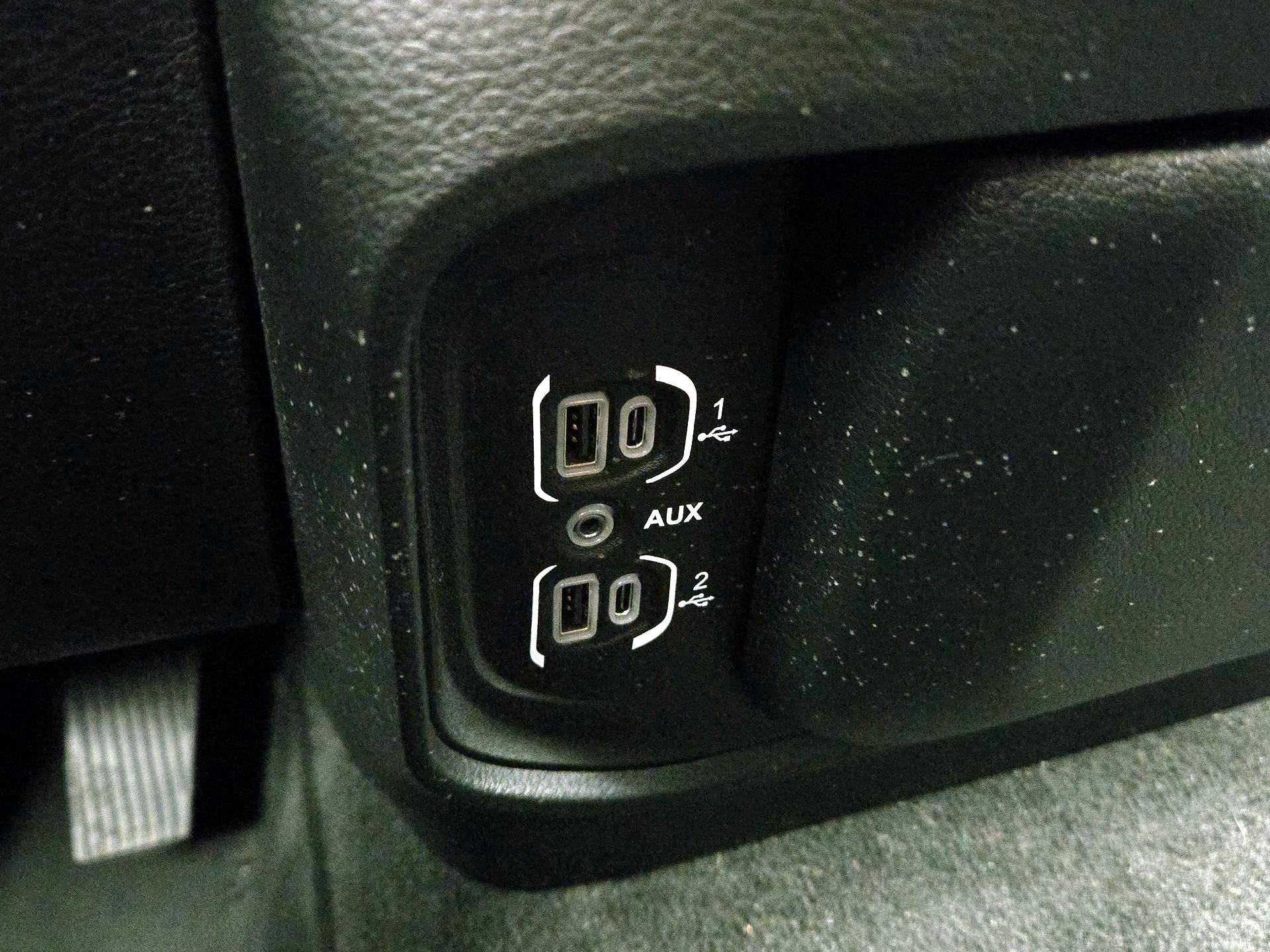 Thumbnail: 2021 RAM 1500 - 18