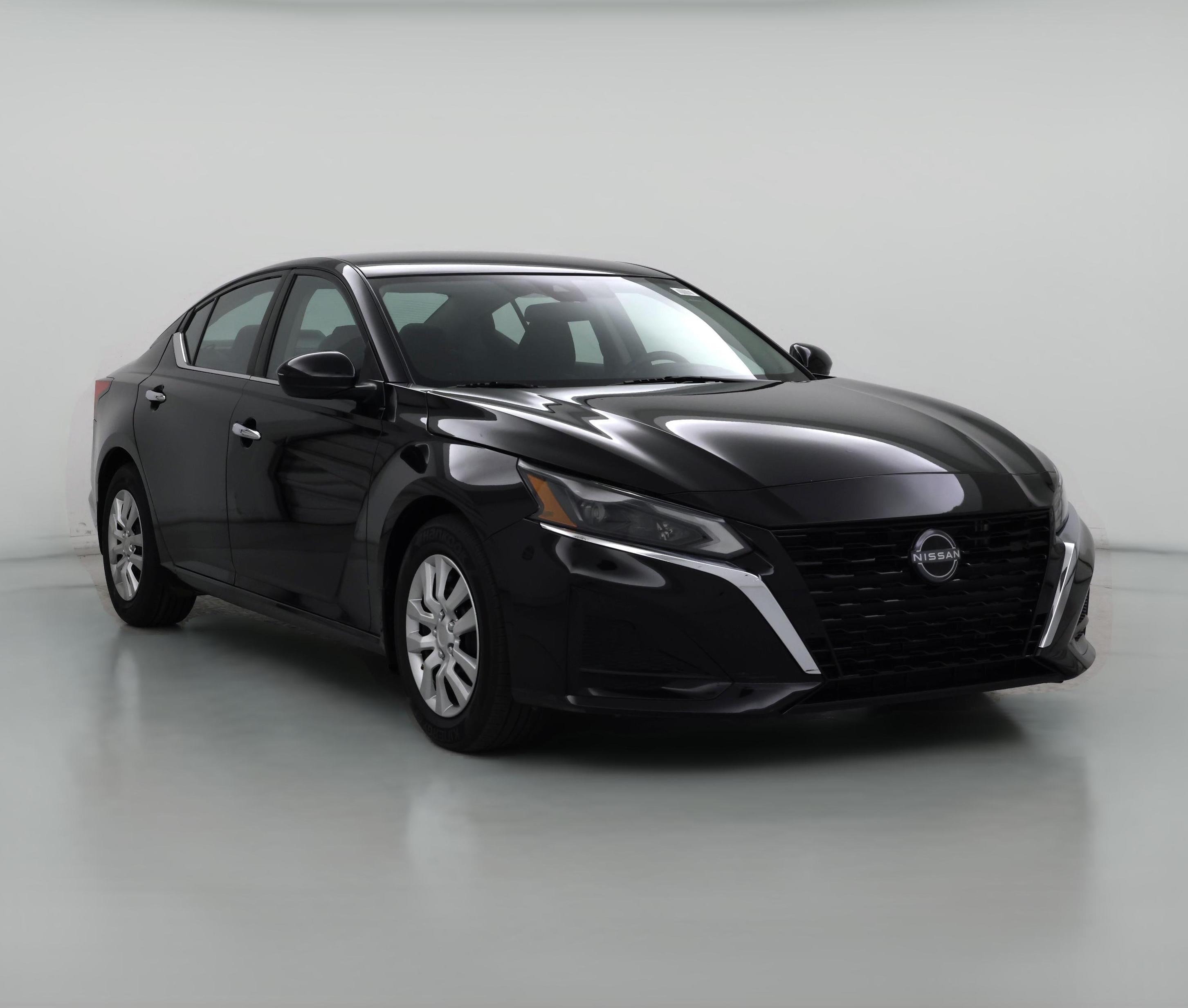 Thumbnail: 2023 Nissan Altima - 1