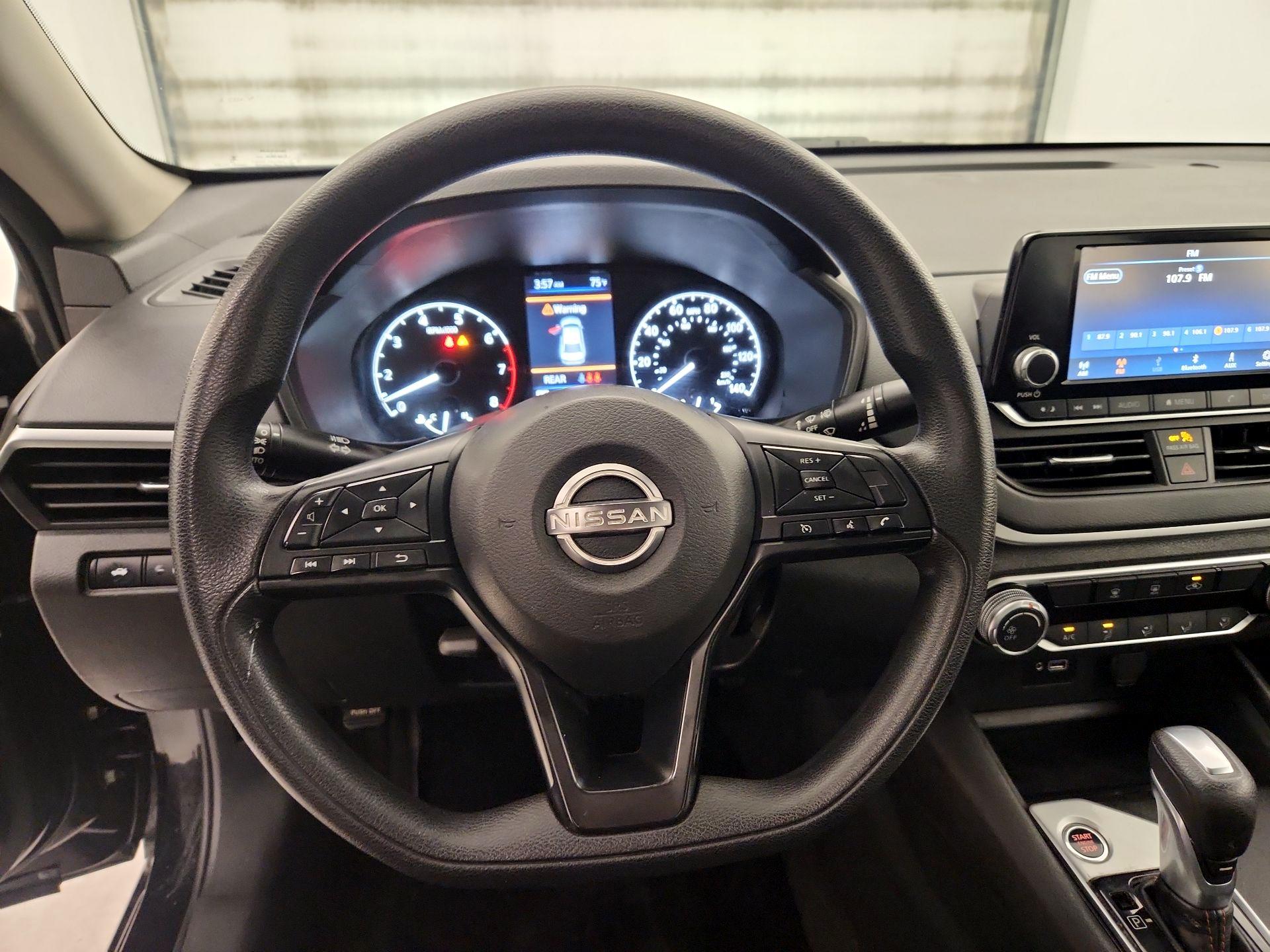 Thumbnail: 2023 Nissan Altima - 10