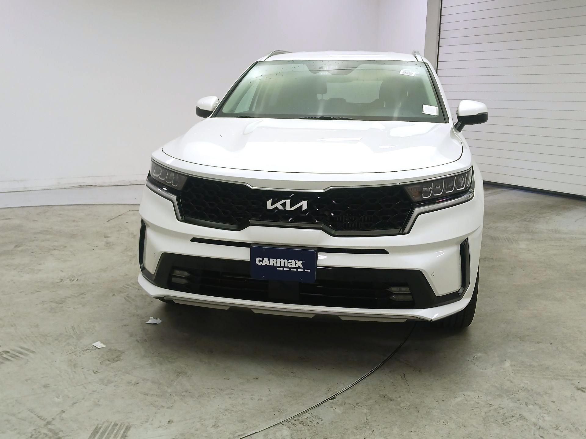 Thumbnail: 2023 Kia Sorento - 2