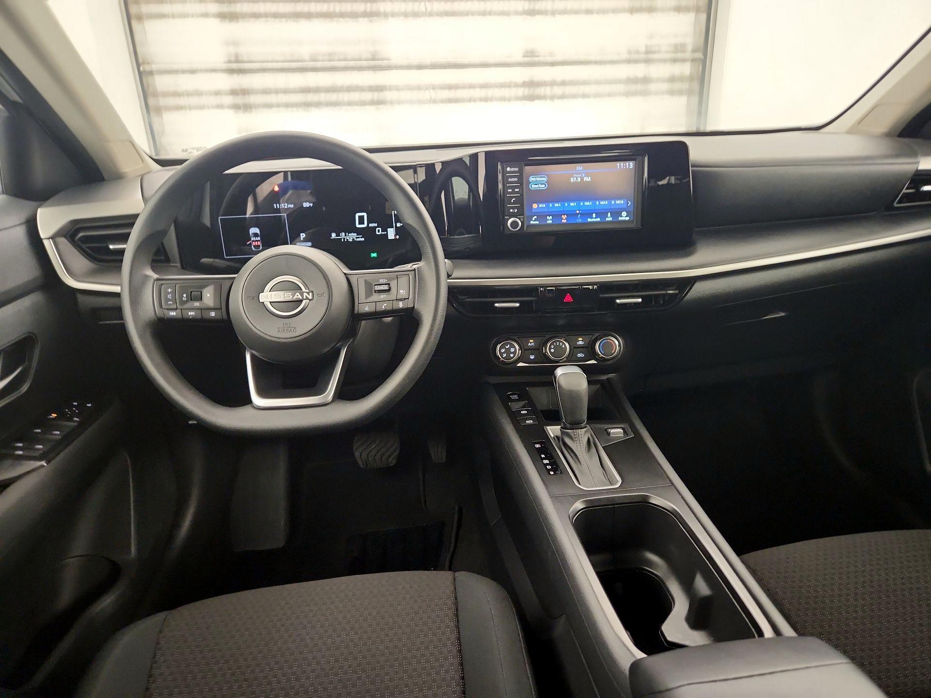 Thumbnail: 2025 Nissan Kicks - 9