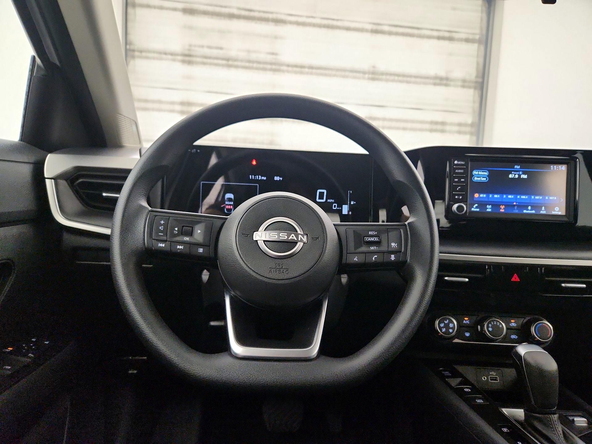 Thumbnail: 2025 Nissan Kicks - 10