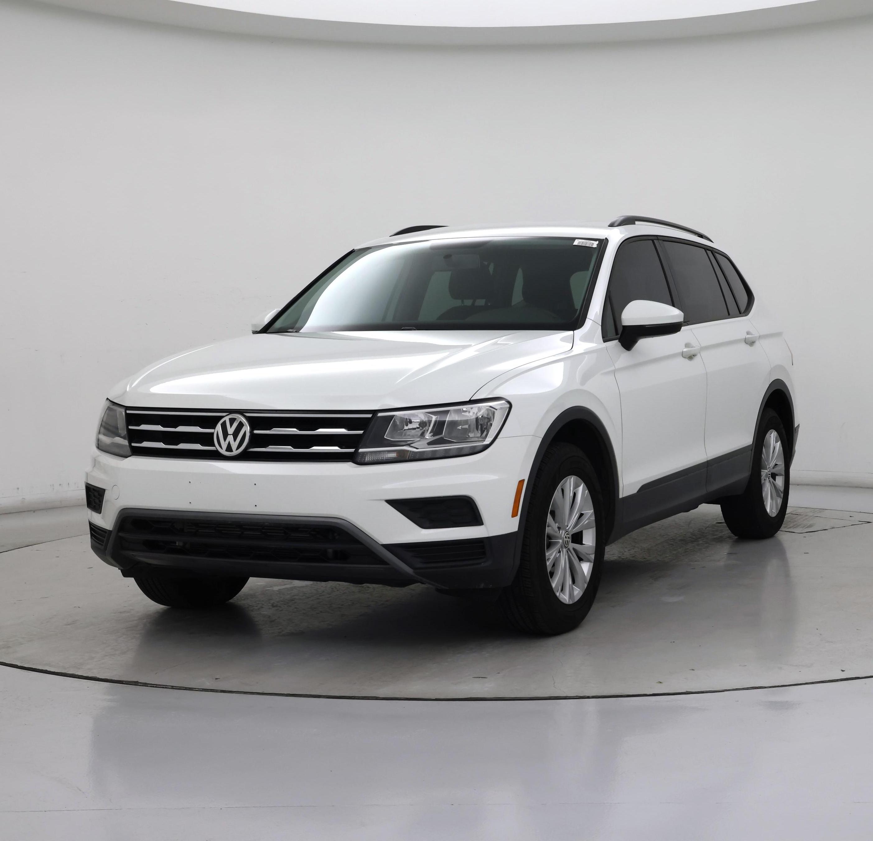 Thumbnail: 2020 Volkswagen Tiguan - 4