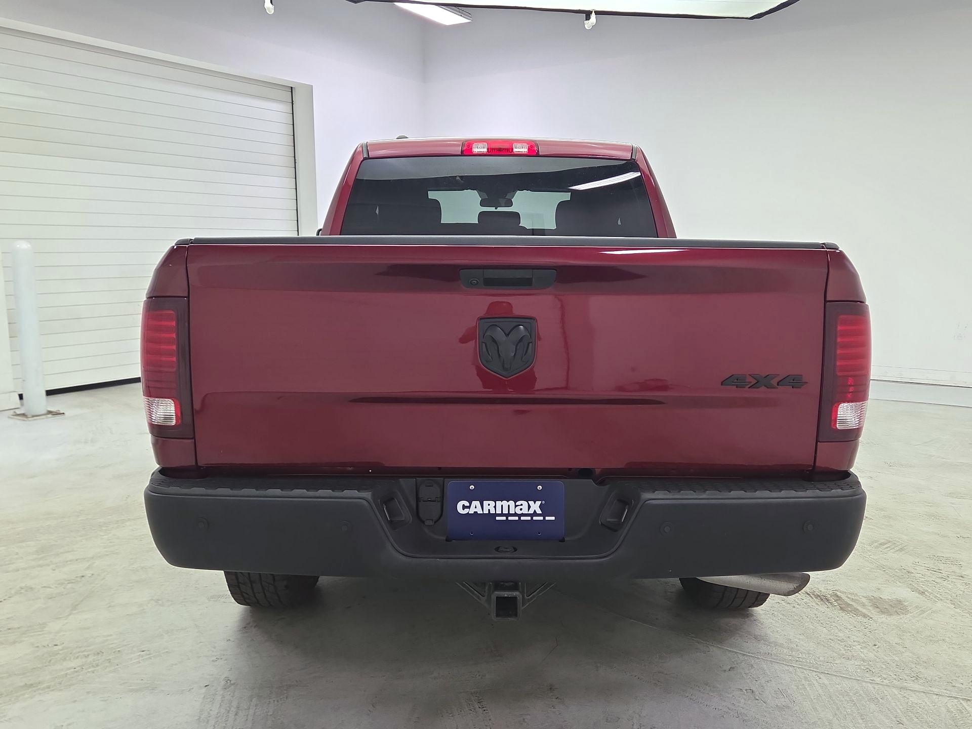 Thumbnail: 2021 RAM 1500 Classic - 6