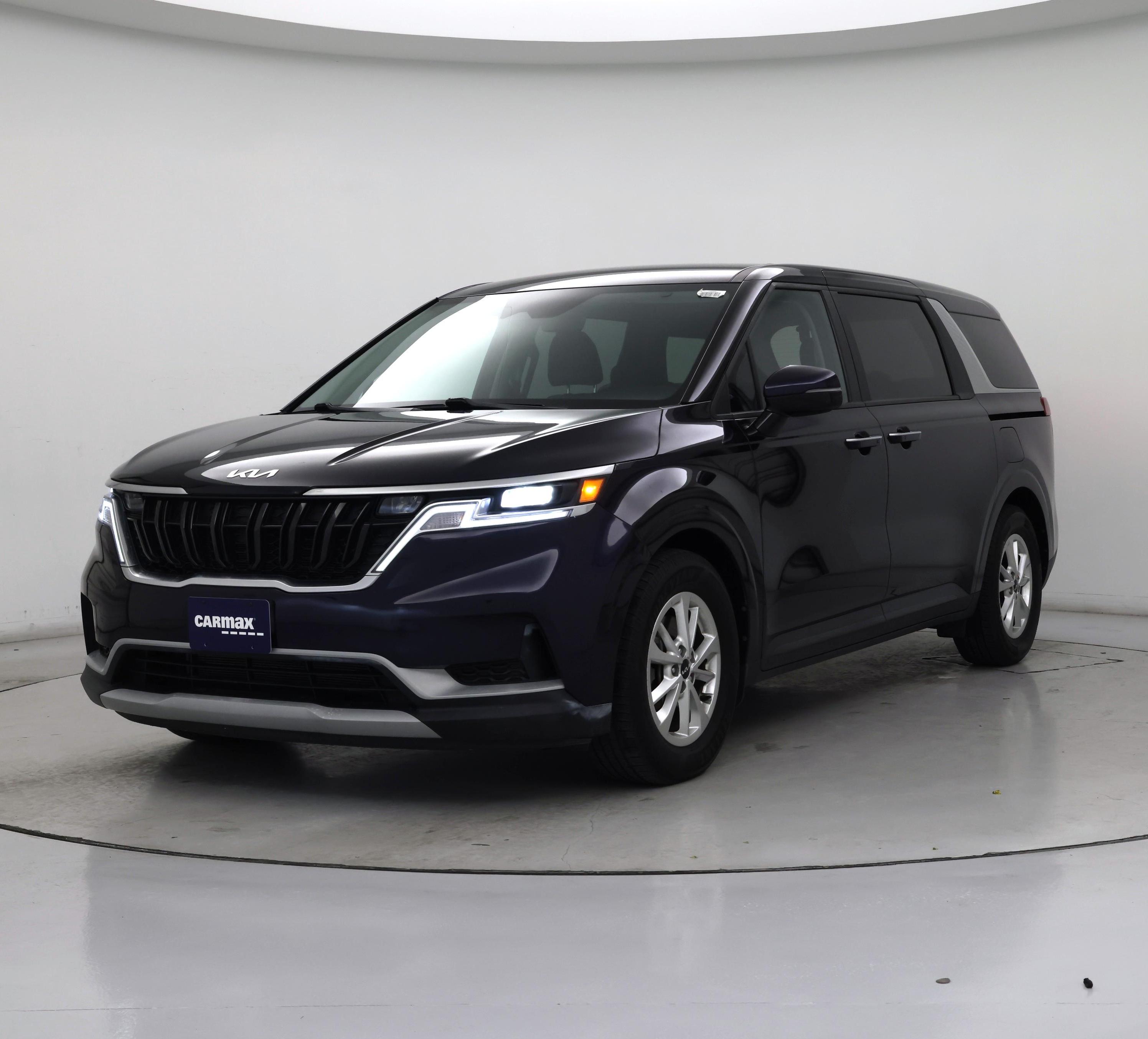 Thumbnail: 2022 Kia Carnival - 4