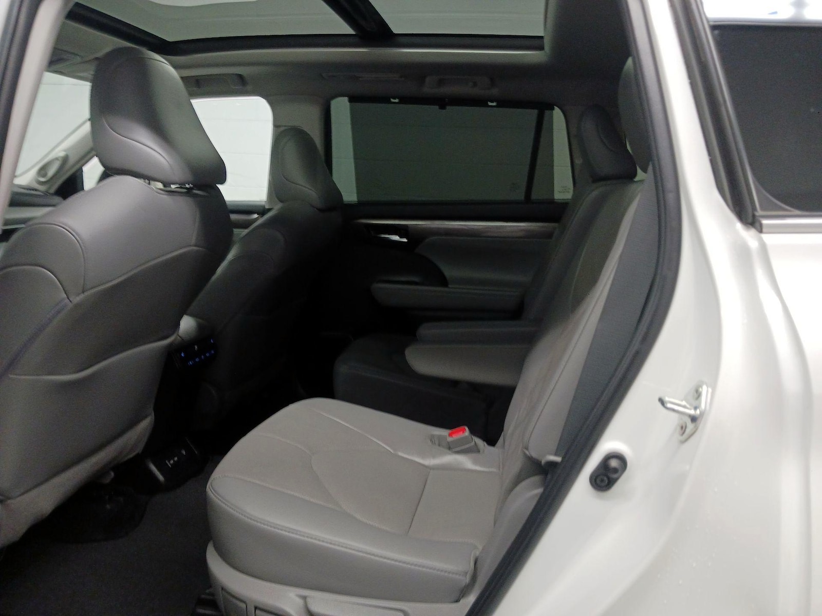 Rear Air Conditioning