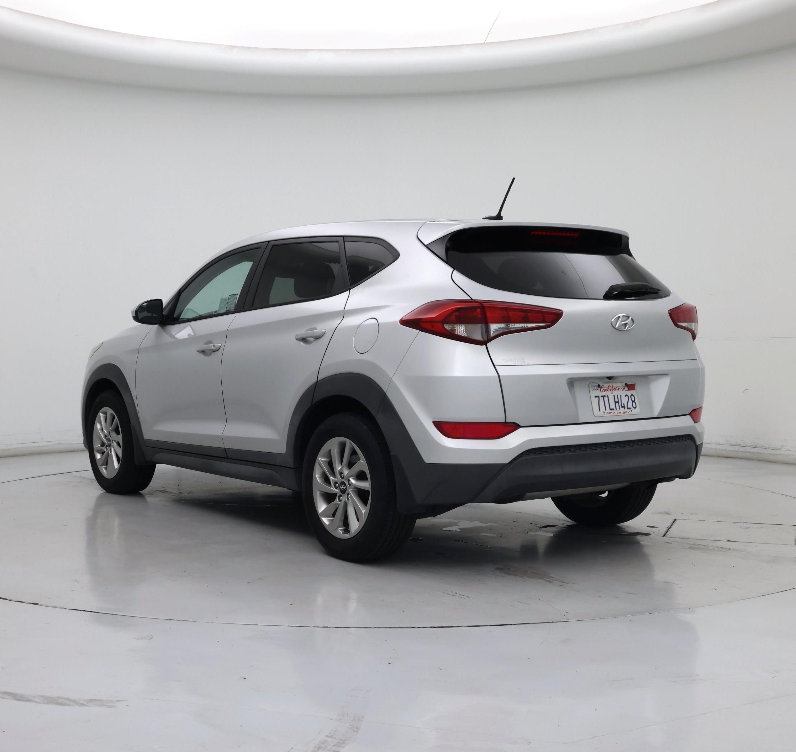 Thumbnail: 2016 Hyundai Tucson - 2