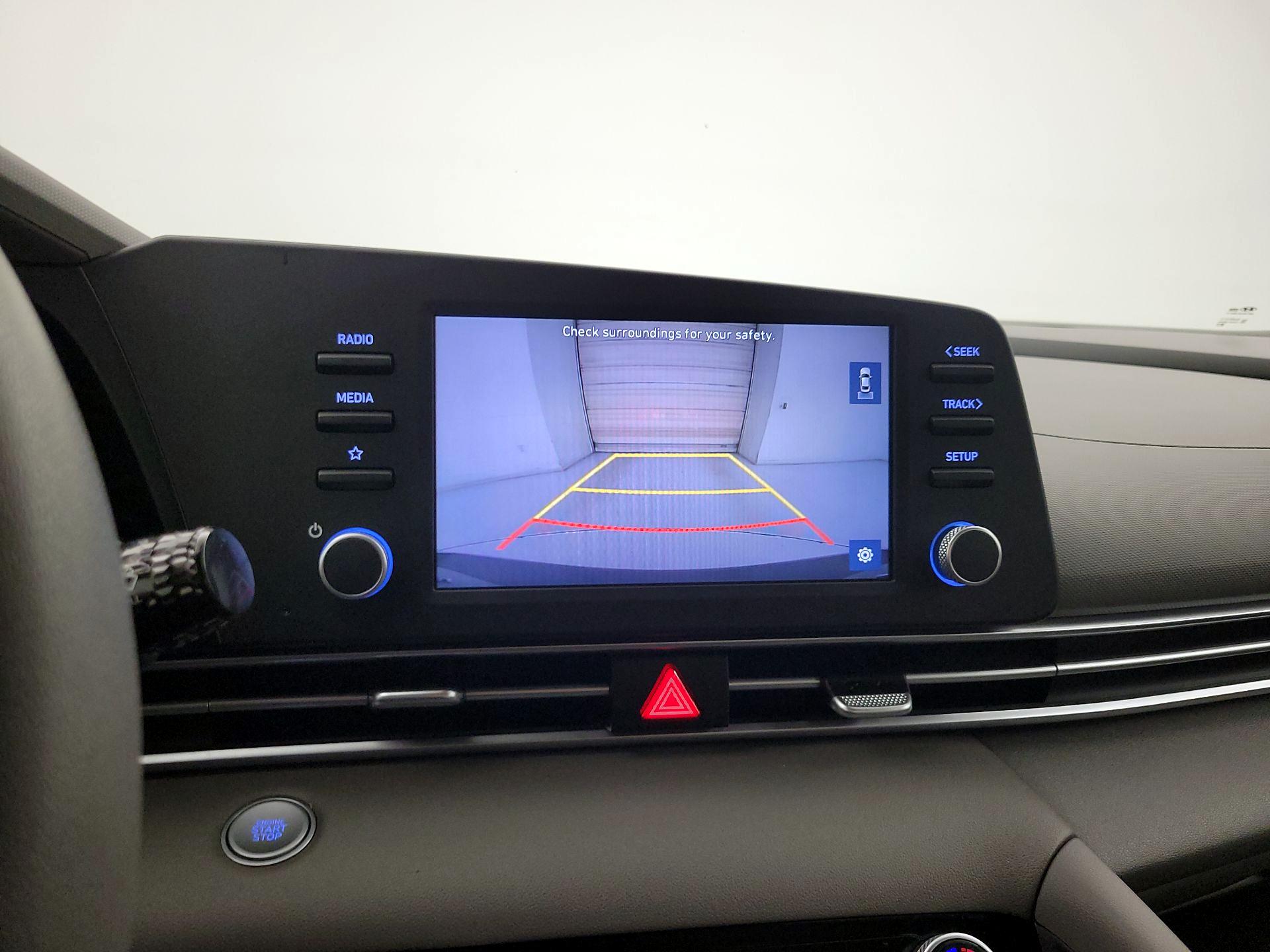 Thumbnail: 2021 Hyundai Elantra - 14