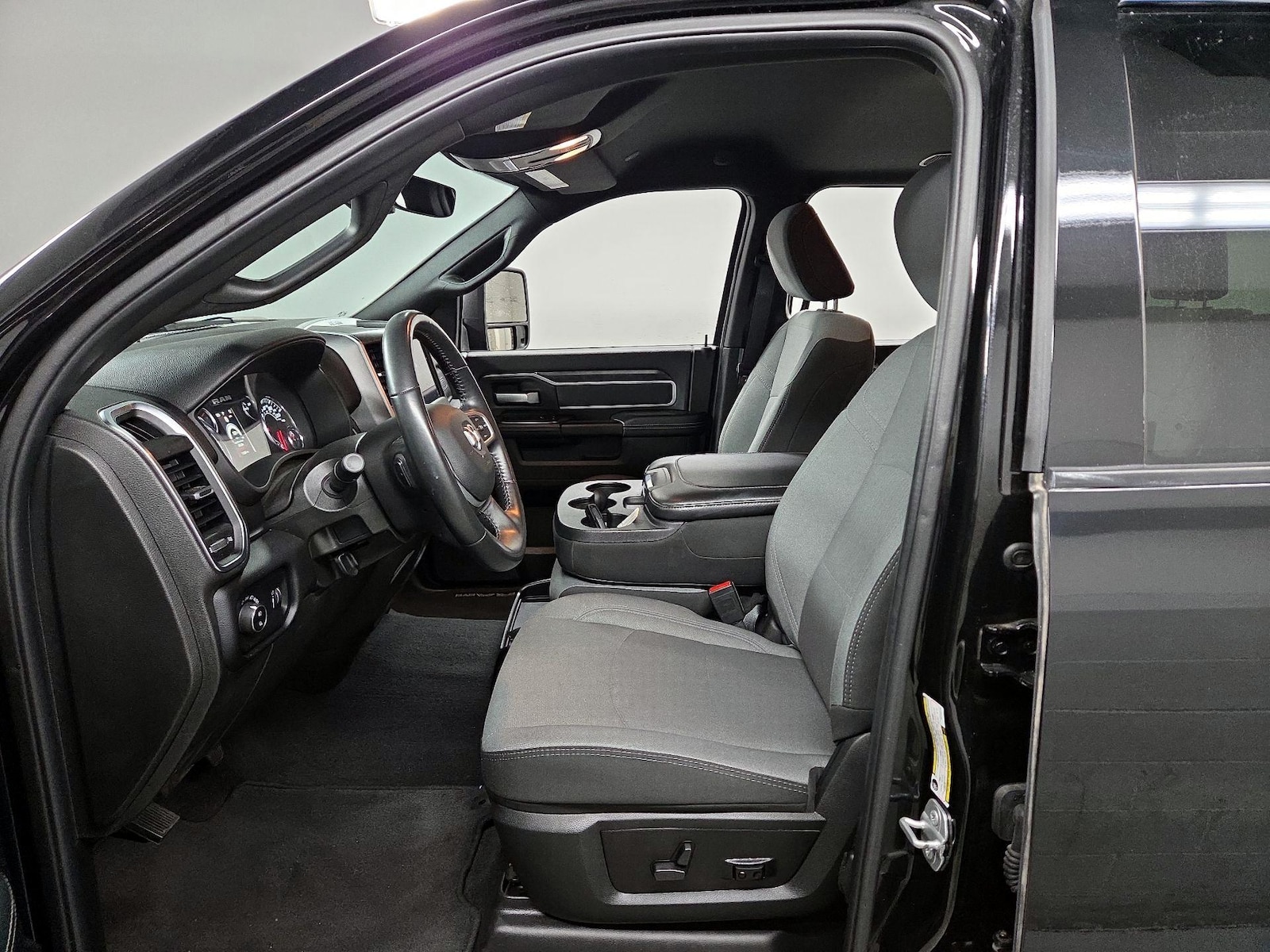 2024 RAM Ram 2500 Pickup Big Horn - Photo 12