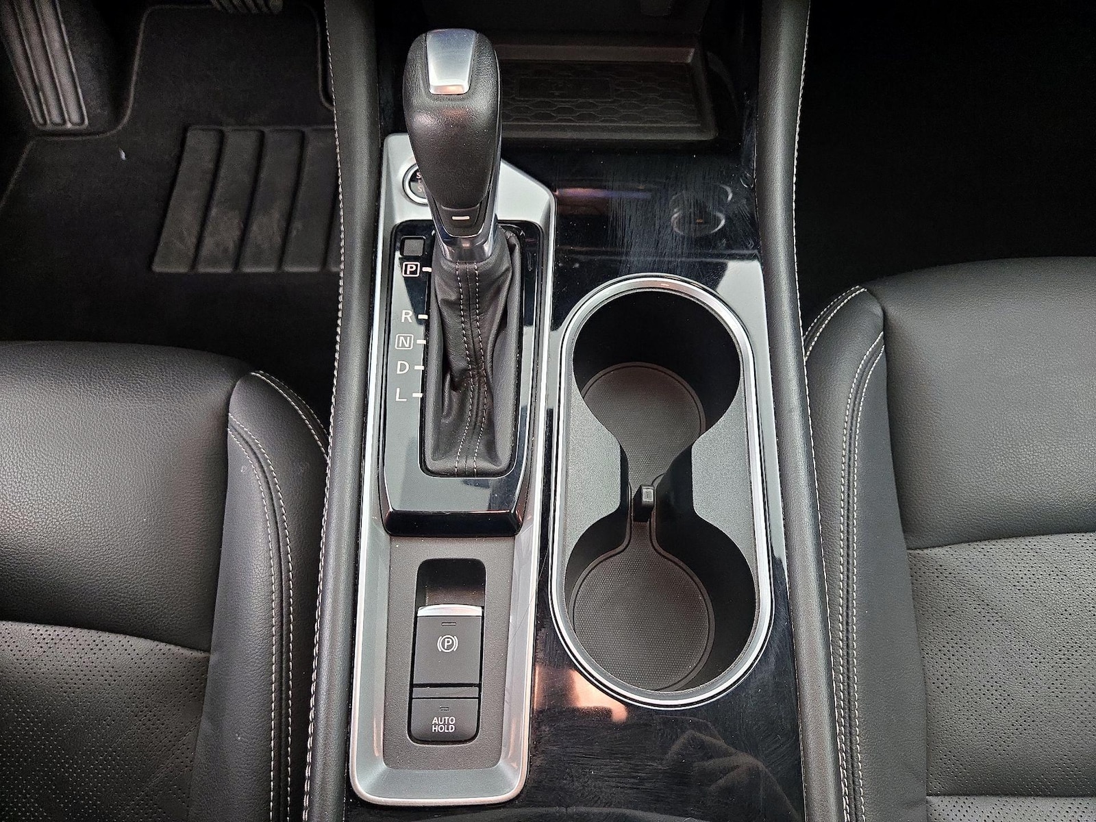 2023 Nissan Altima SL - Photo 19
