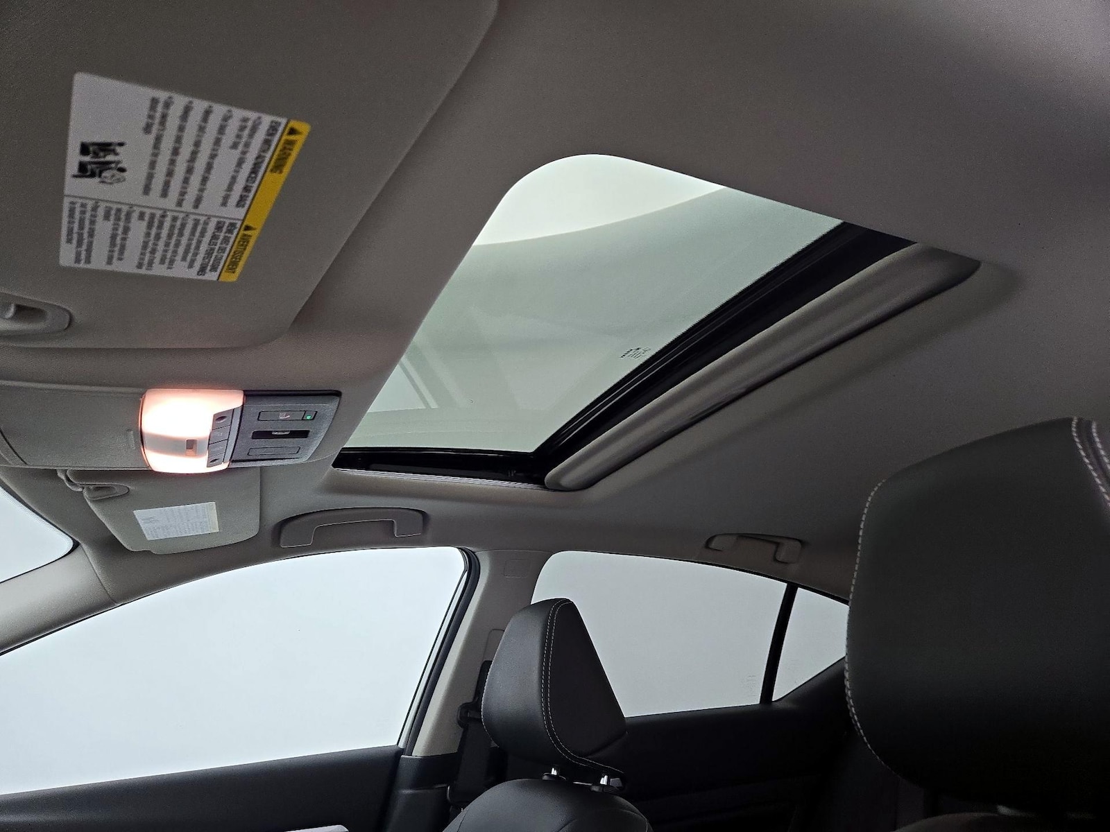 2023 Nissan Altima SL - Photo 21