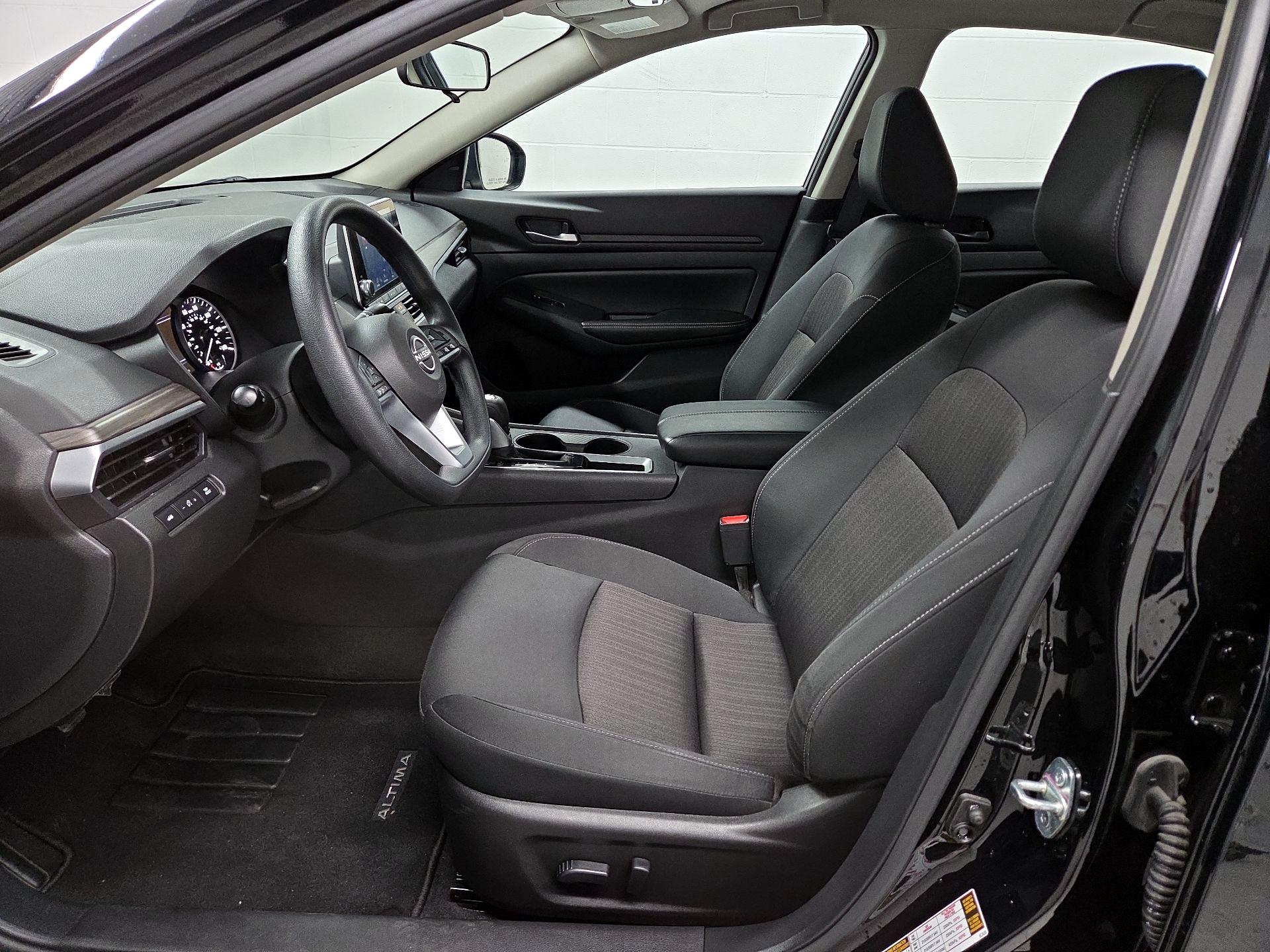 Thumbnail: 2025 Nissan Altima - 11