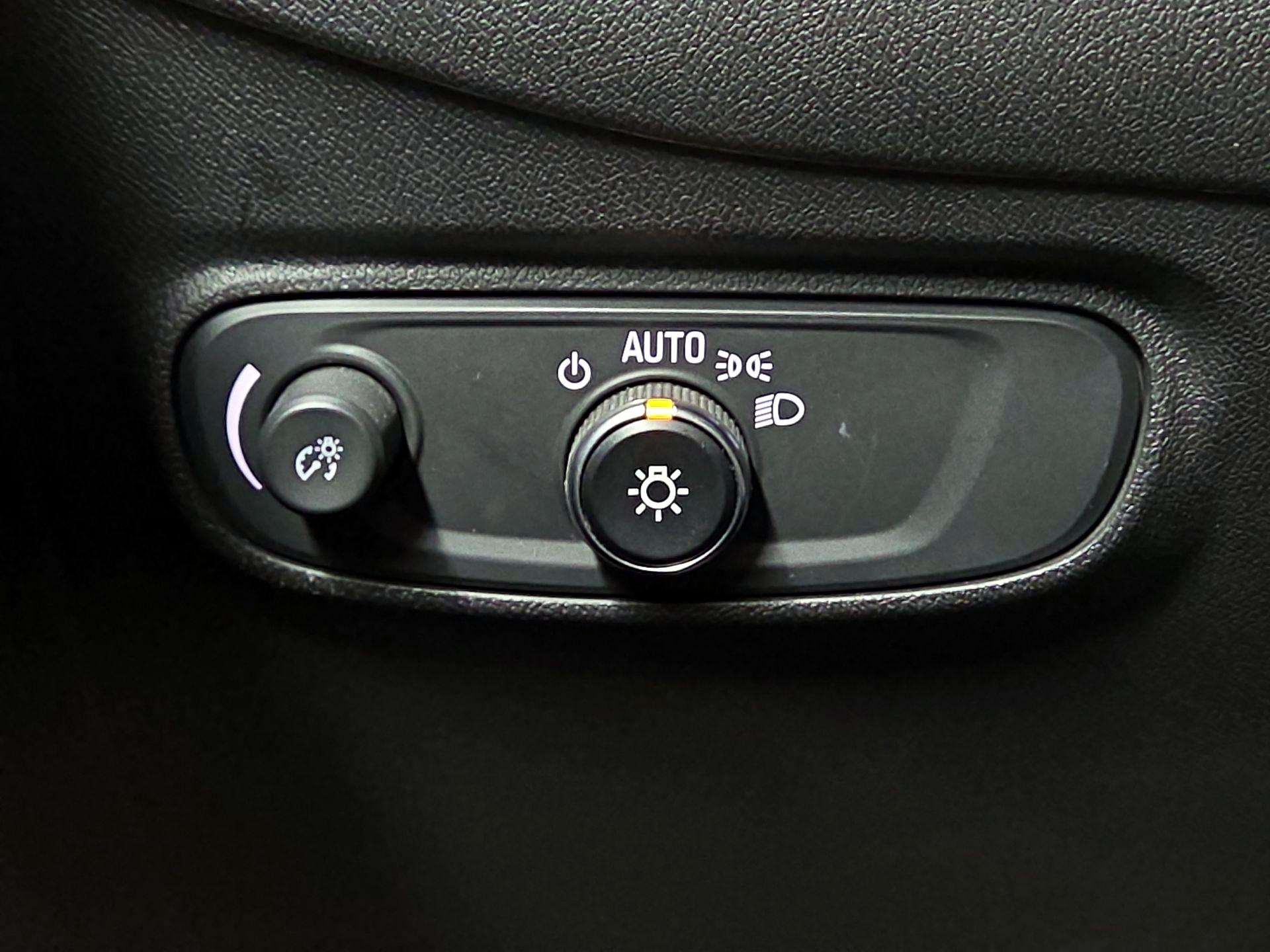 Thumbnail: 2024 Chevrolet Equinox - 11