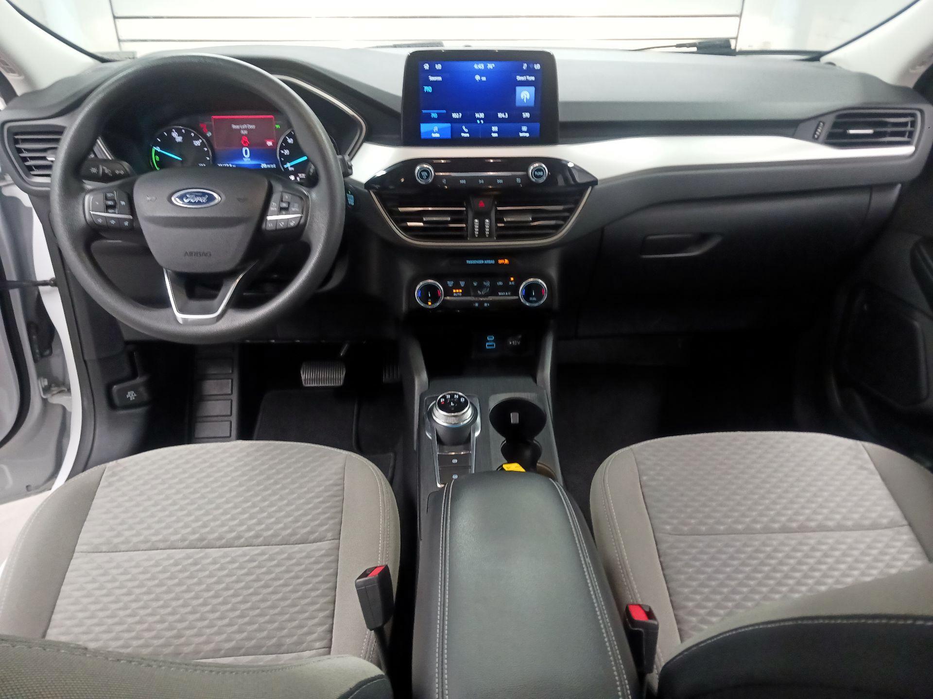 Thumbnail: 2022 Ford Escape - 8